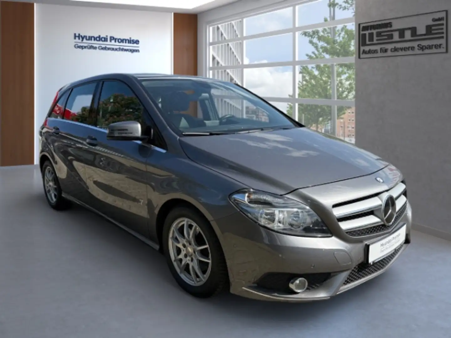 Mercedes-Benz B 200 -Klasse +RADIO+KLIMA+BLUETOOTH+PDC+UVM+ Grau - 2