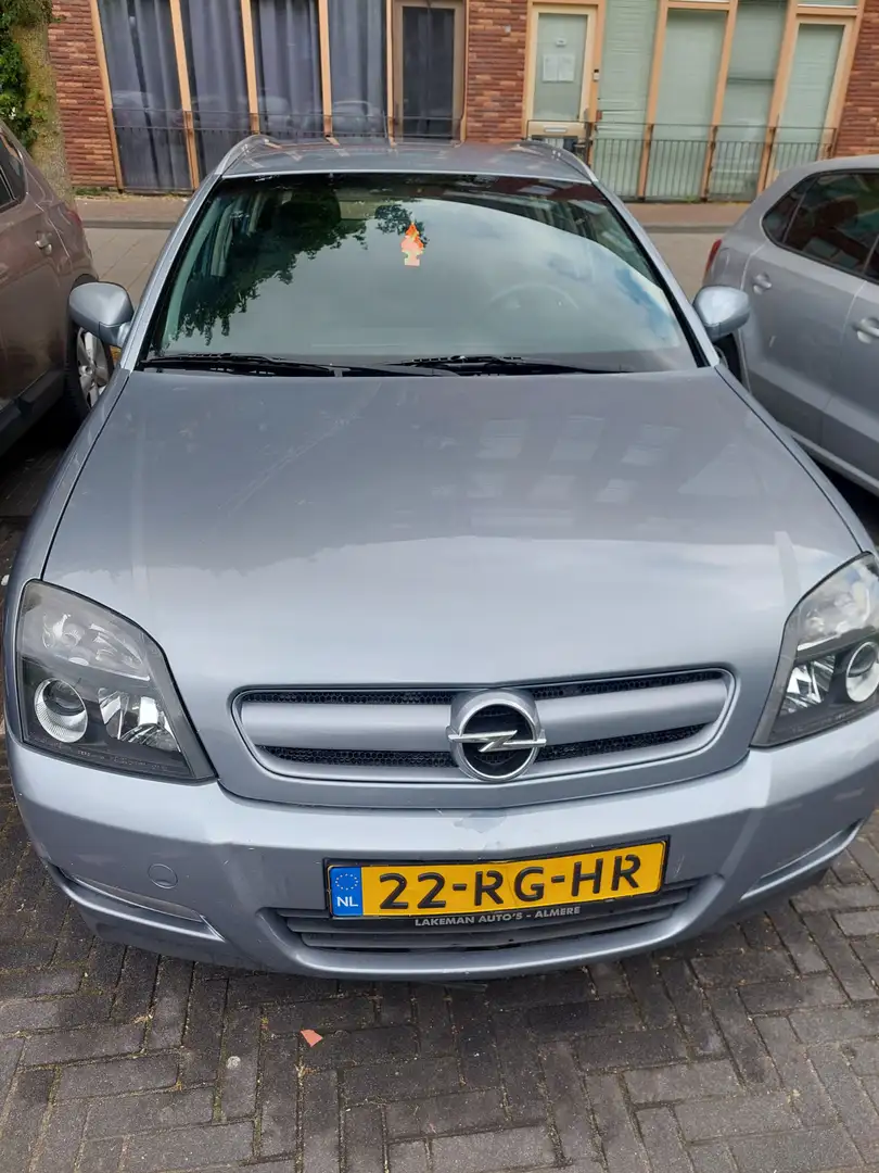 Opel Signum Signum 2.2-16V Gris - 1
