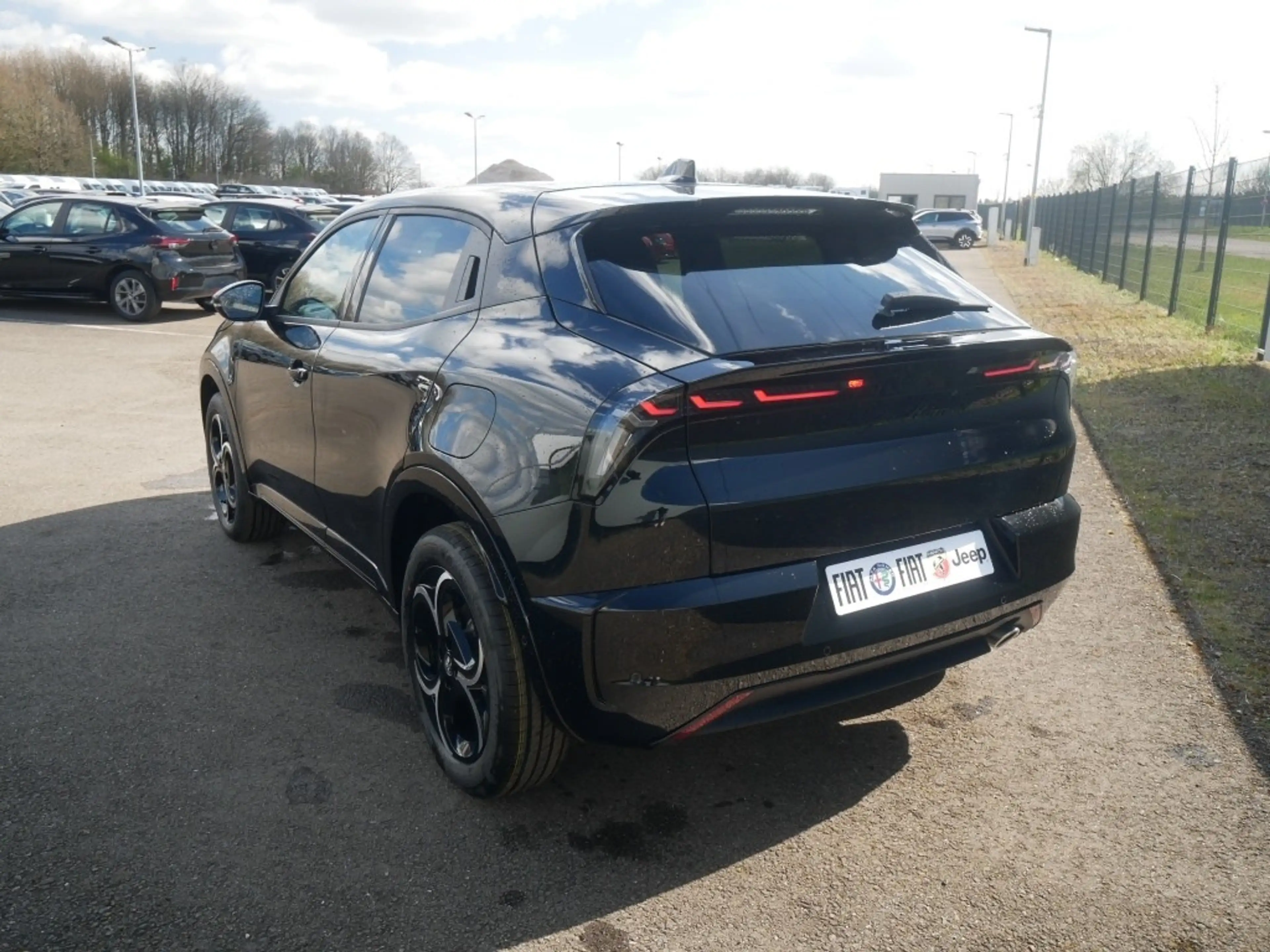 Alfa Romeo Junior IBRIDA Q4 TI 1.2 VGT 145PS DCT6 TECHNOLOGIE — photo 5
