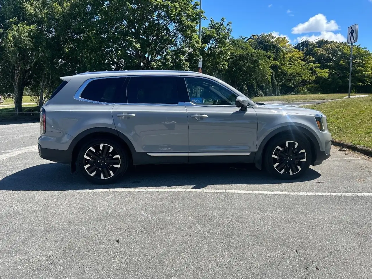 Kia Telluride photo Kia Telluride