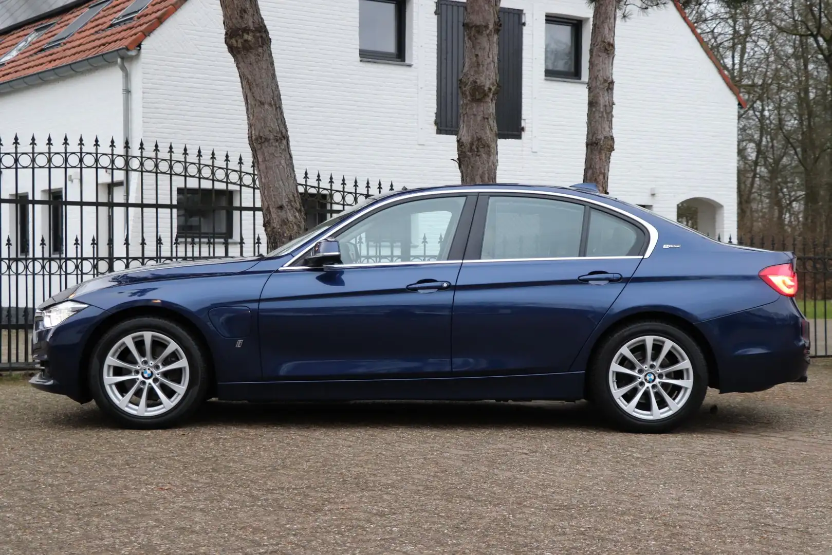 BMW 330 3-serie 330e Centennial High Executive |Sportstoel Bleu - 2