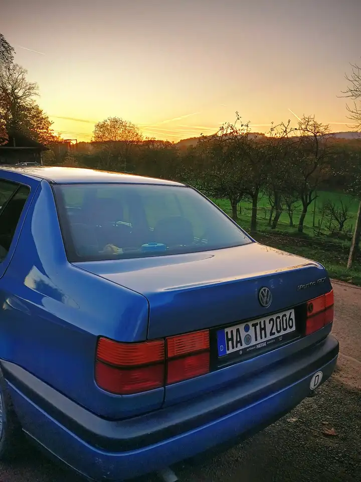 Volkswagen Vento 1.8 GLX, foto 2