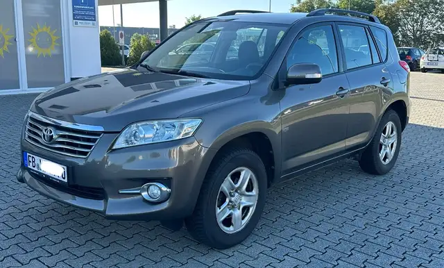 Toyota Autres RAV 4 RAV4 4x2*AHK*Klima*2.Hand*