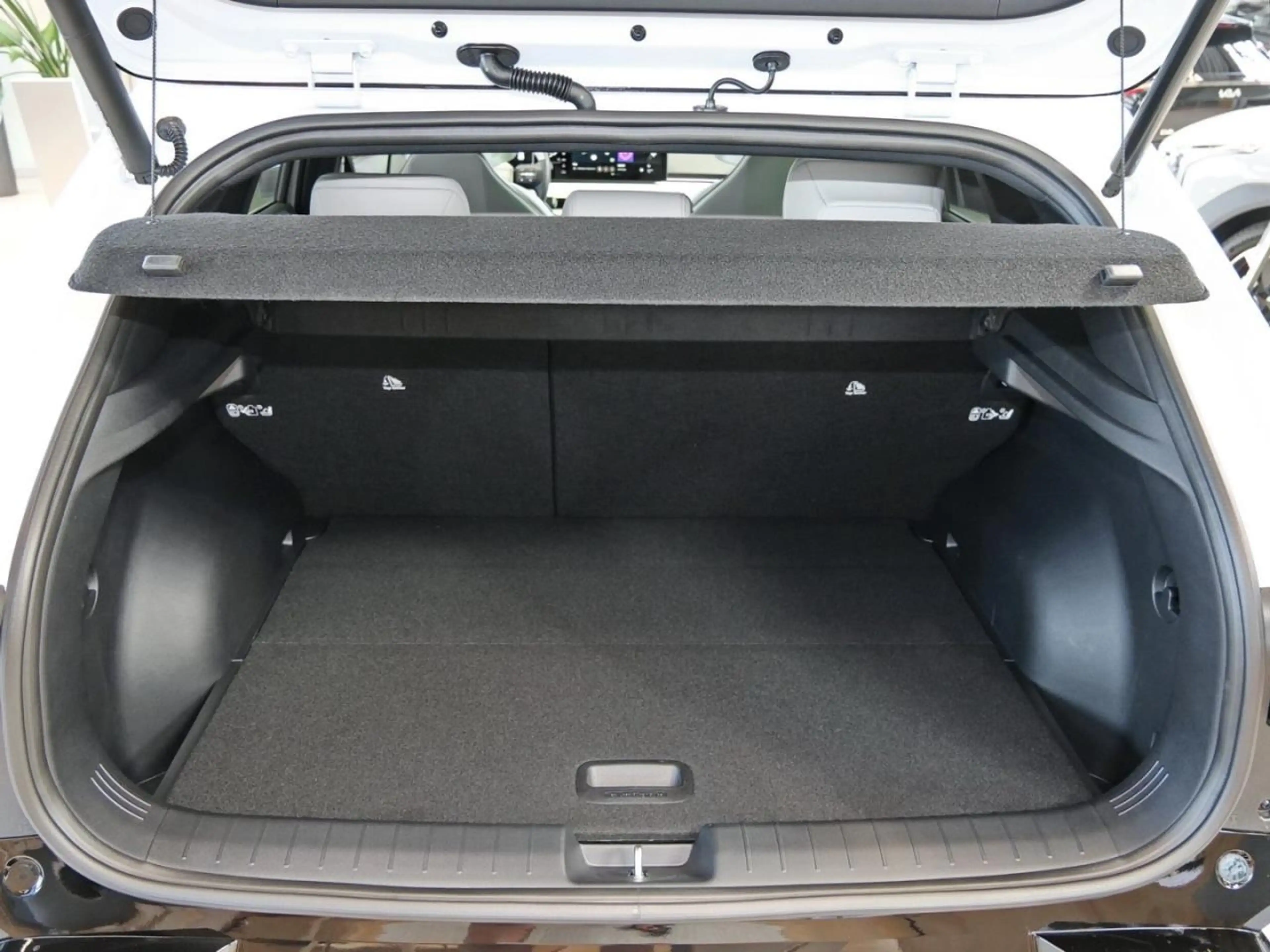 Kia EV4 81,4 kWh GT-Line Glasdach DriveWise 360° ACC — photo 6