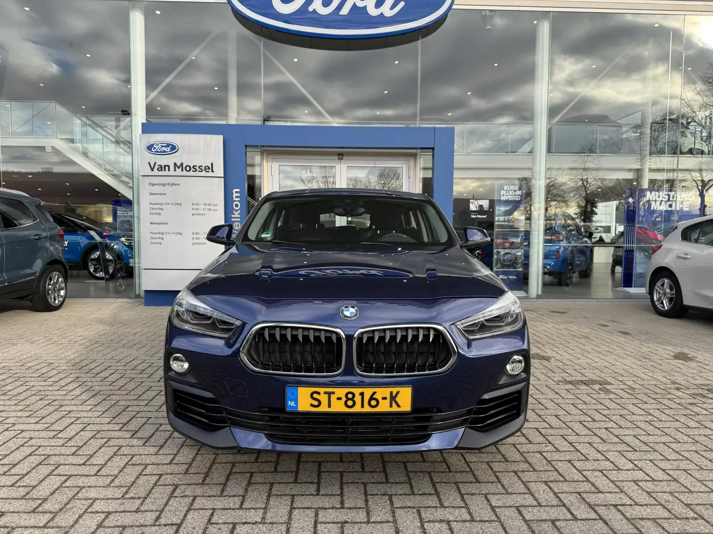 BMW X2 sDrive20i Executive | Trekhaak | 1800KG trekgewich Azul - 2