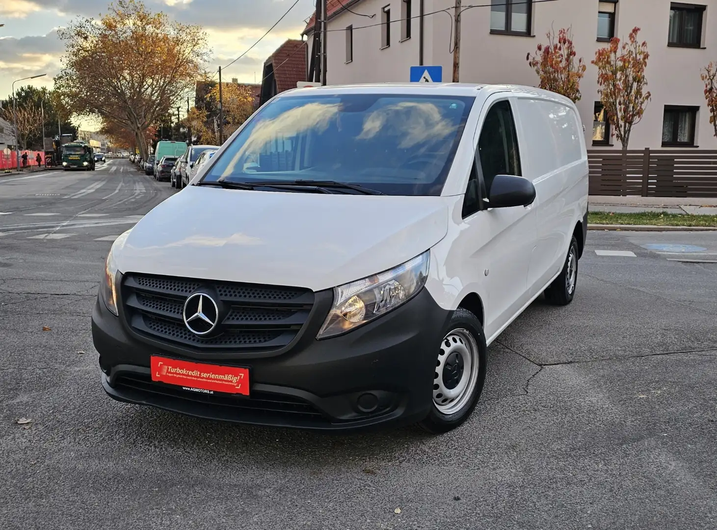 Mercedes-Benz Vito Weiß - 1