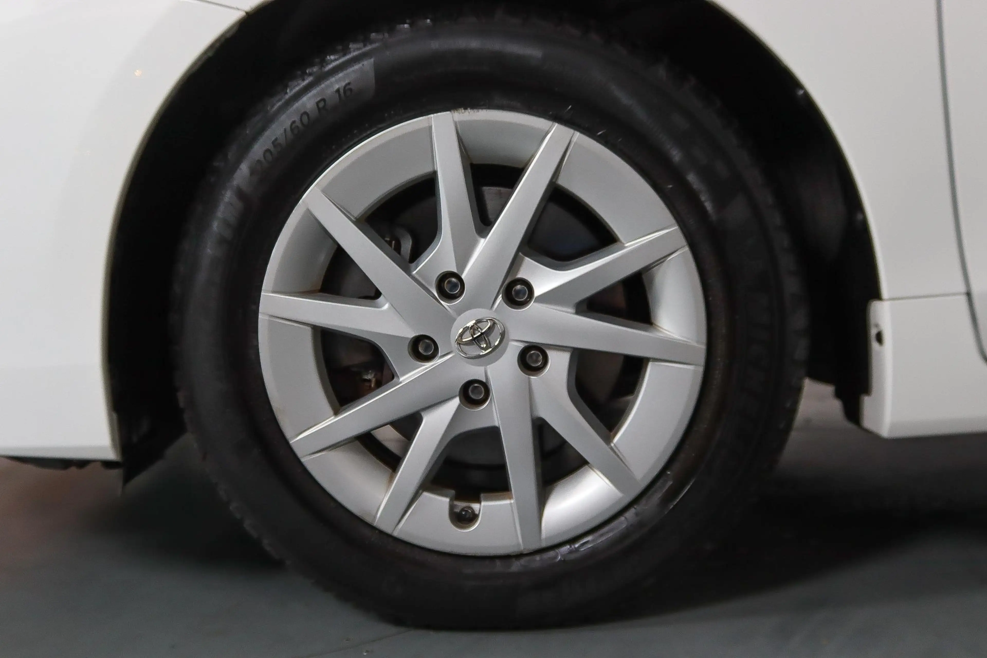 Toyota Prius+ 1.8 Active Cruise Control, Led Lichten, Climate Co — photo 17