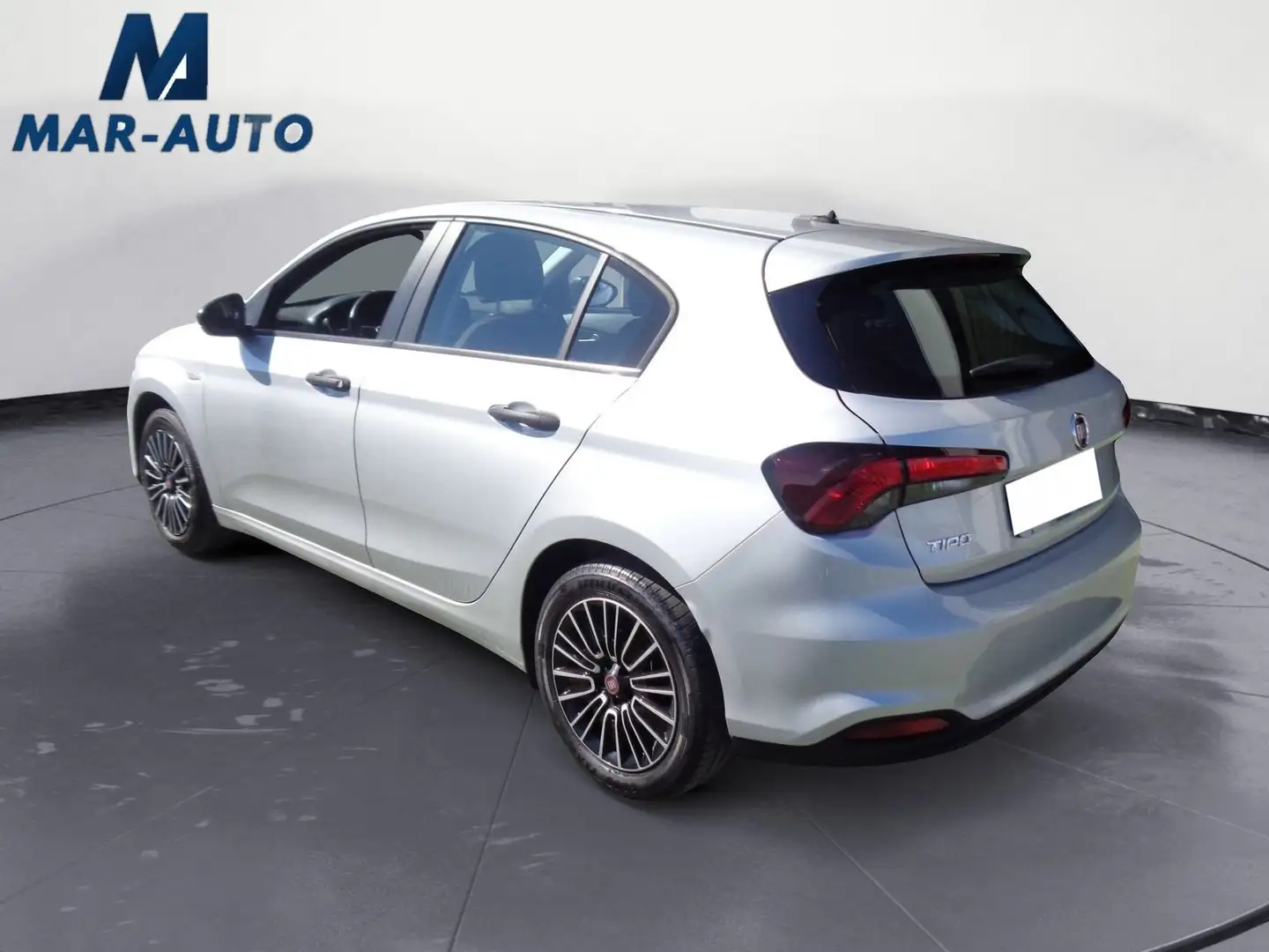 Fiat Tipo Tipo 5p 1.0 t3 100cv Plateado - 2
