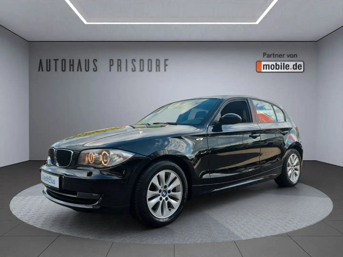BMW 120 i Lim. 5-Trg Automatik/Xenon/Leder/KIlima/Shz Schwarz - 1