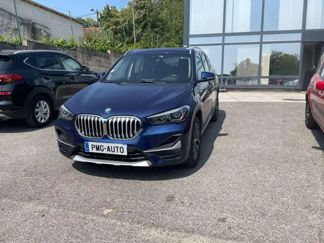 BMW X1 view 3