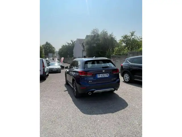 BMW X1 view 12