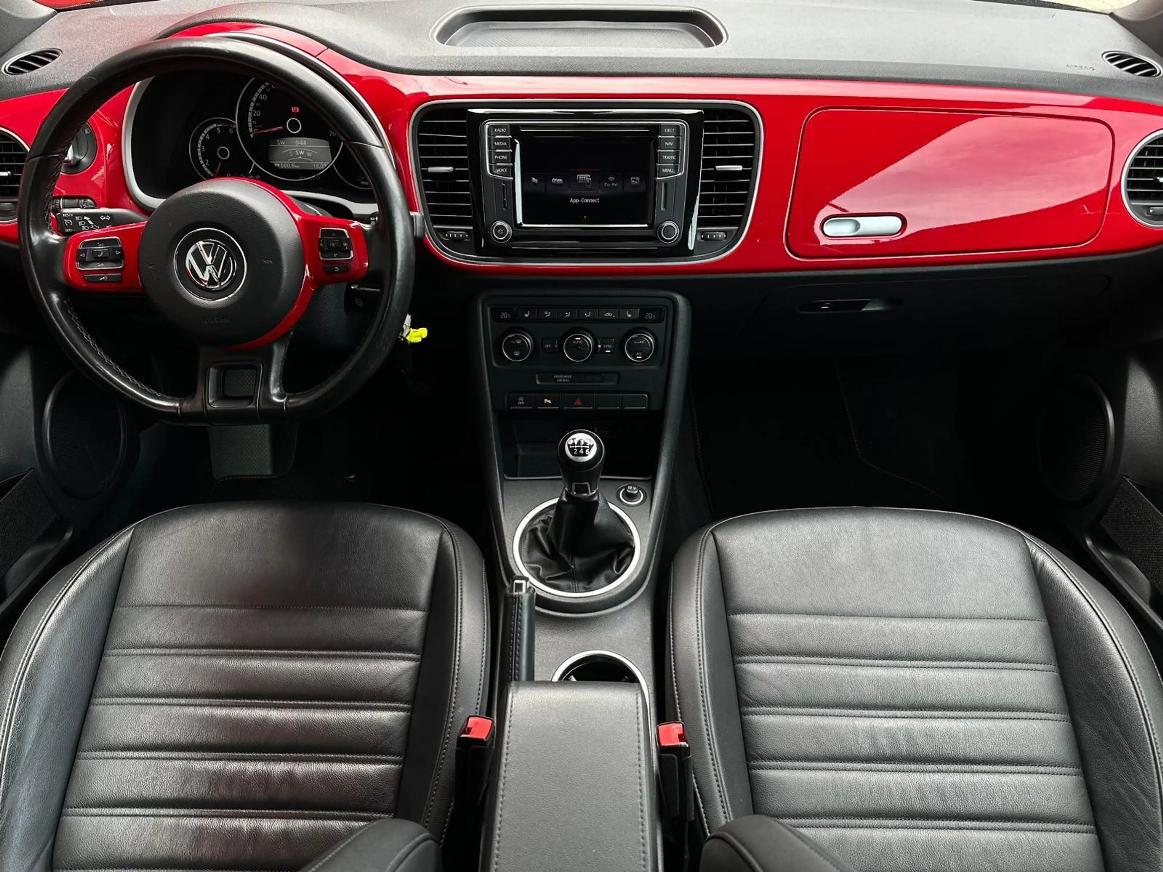 Volkswagen Beetle 2.0TDI CABRIO R LINE XENON#SHZ#TEMP#NAVI — photo 15