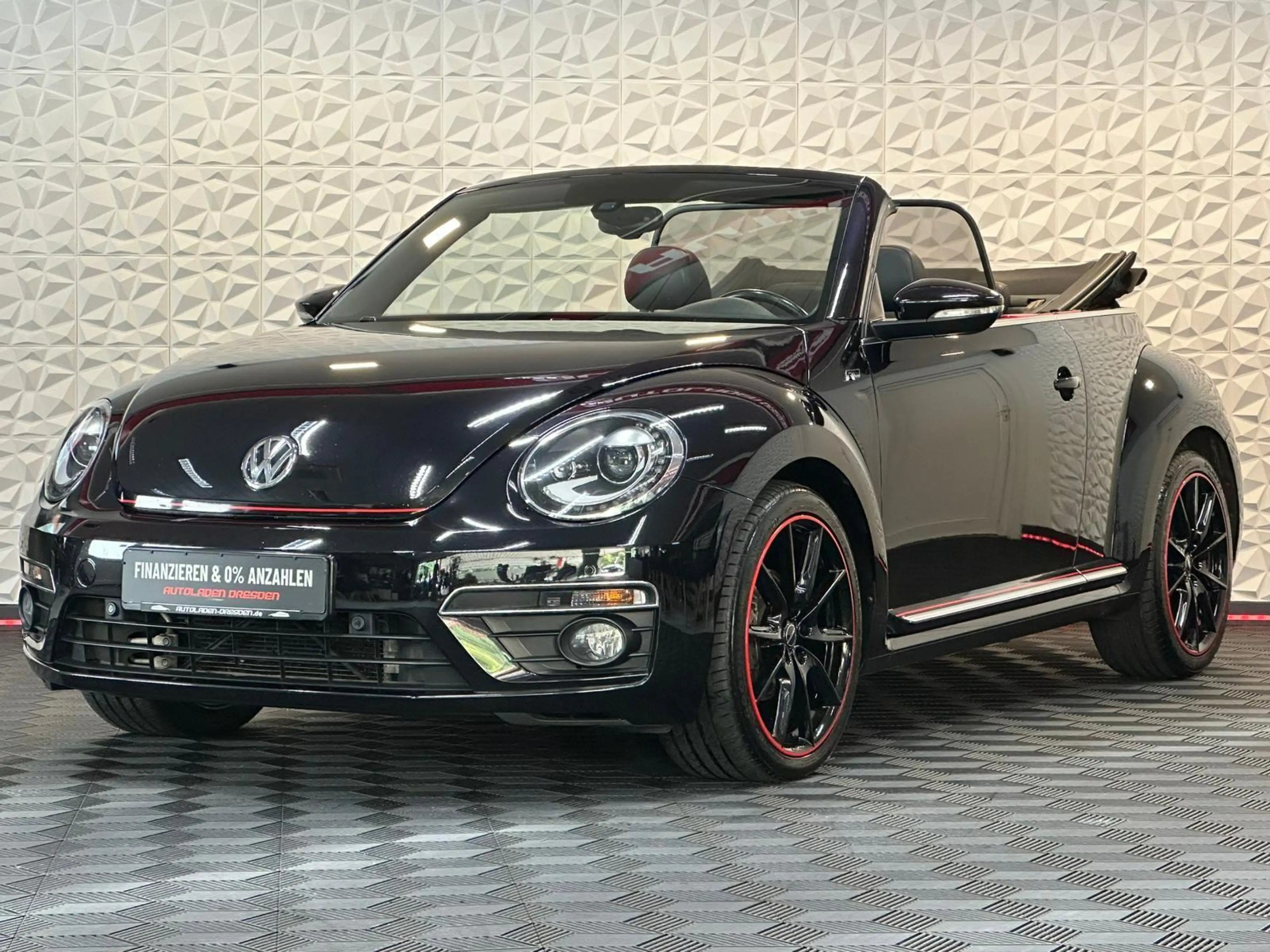 Volkswagen Beetle 2.0TDI CABRIO R LINE XENON#SHZ#TEMP#NAVI — photo 4