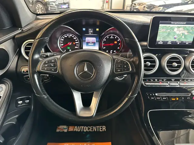 Mercedes-Benz GLC view 8