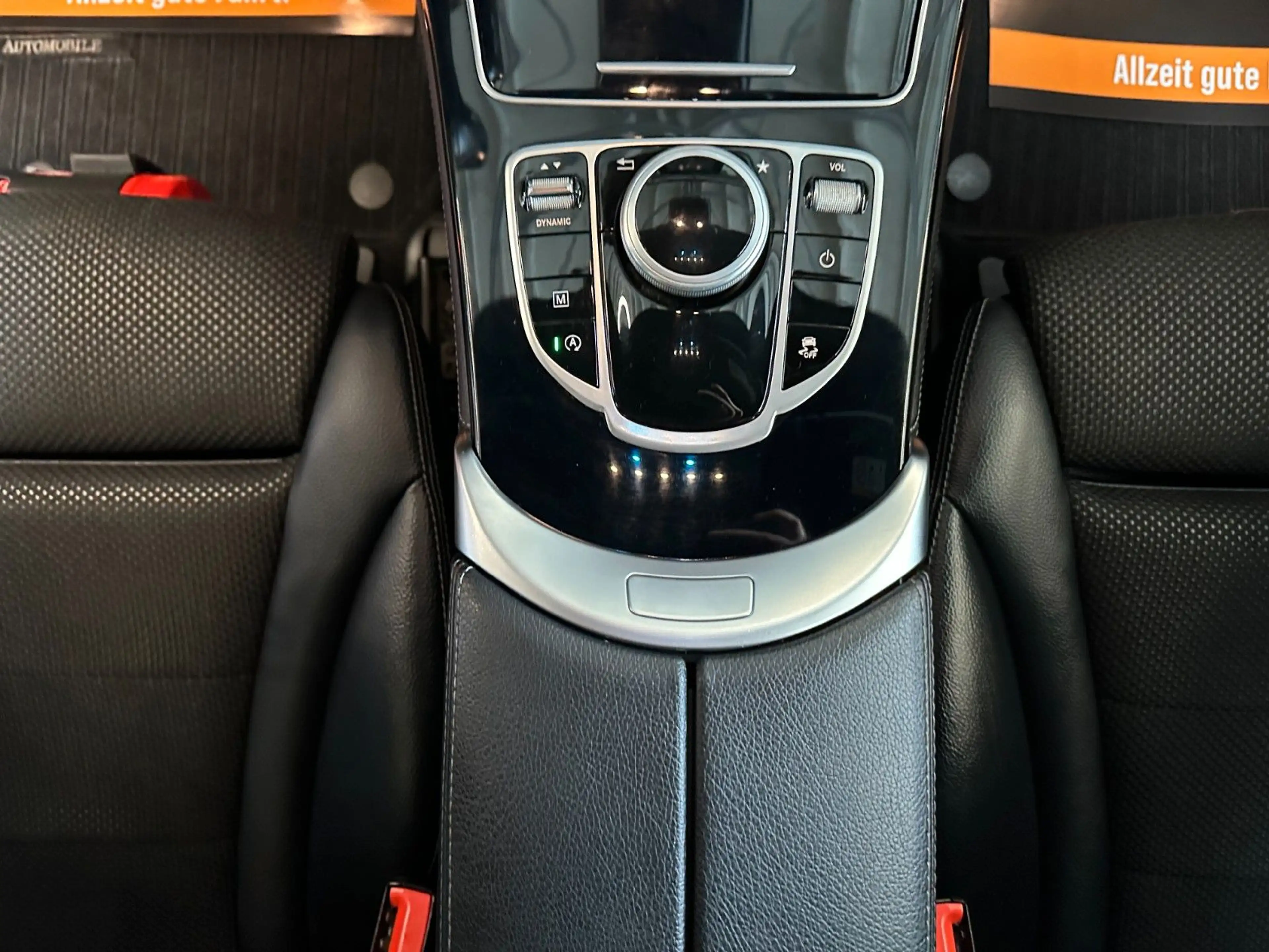 Mercedes-Benz GLC 250 *KEYLESS*Exklusive*3-ZONEN*SitzHZ*AHK* — photo 10