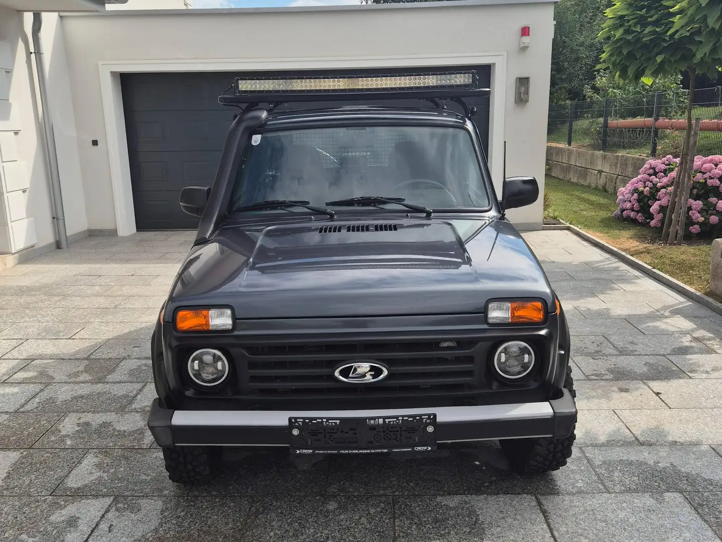 Lada 4x4 Fiskal LKW Grau - 2