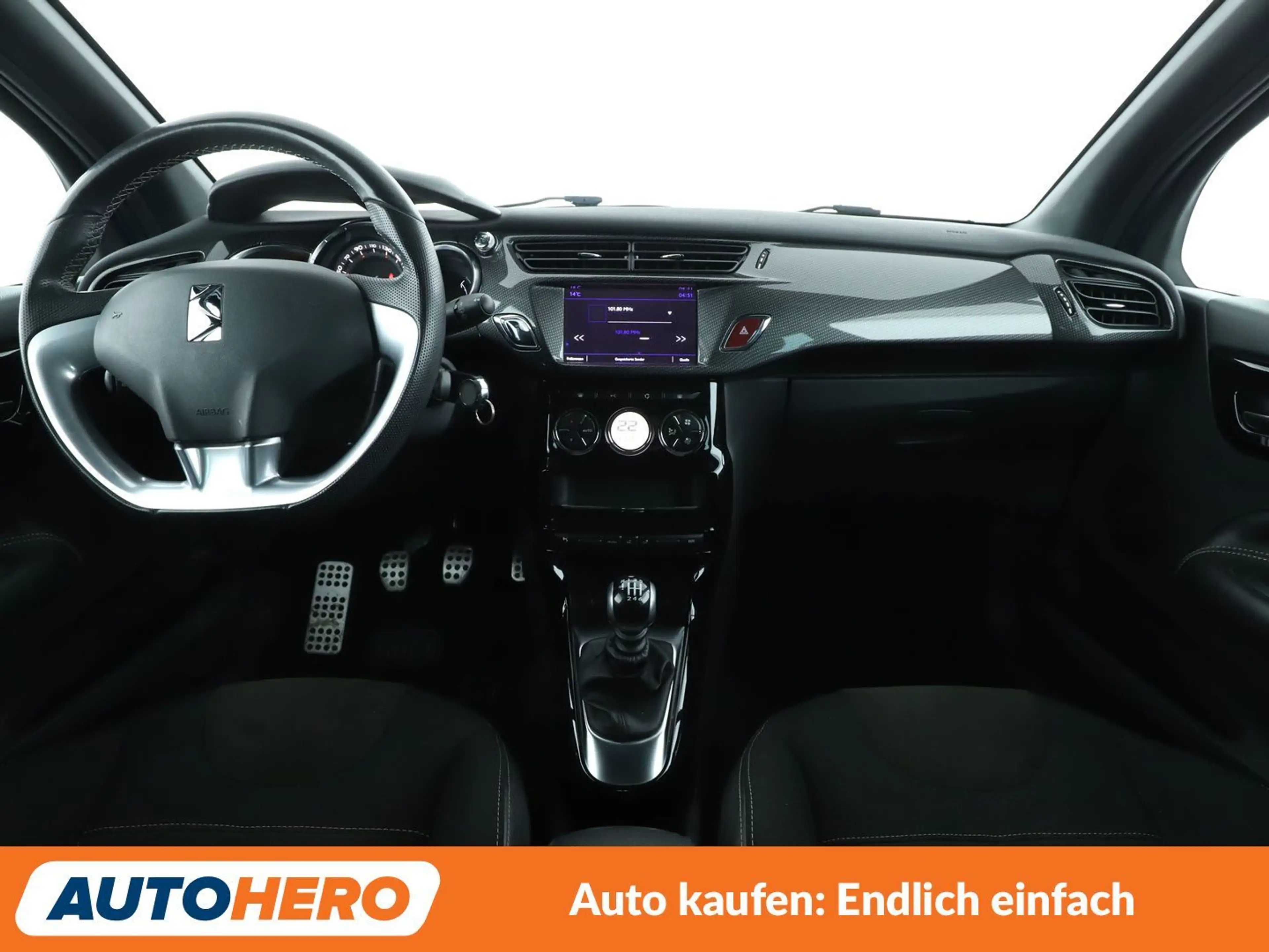 Citroen DS3 1.6 Blue-HDi SportChic*NAVI*TEMPO*CAM*PDC* — photo 12