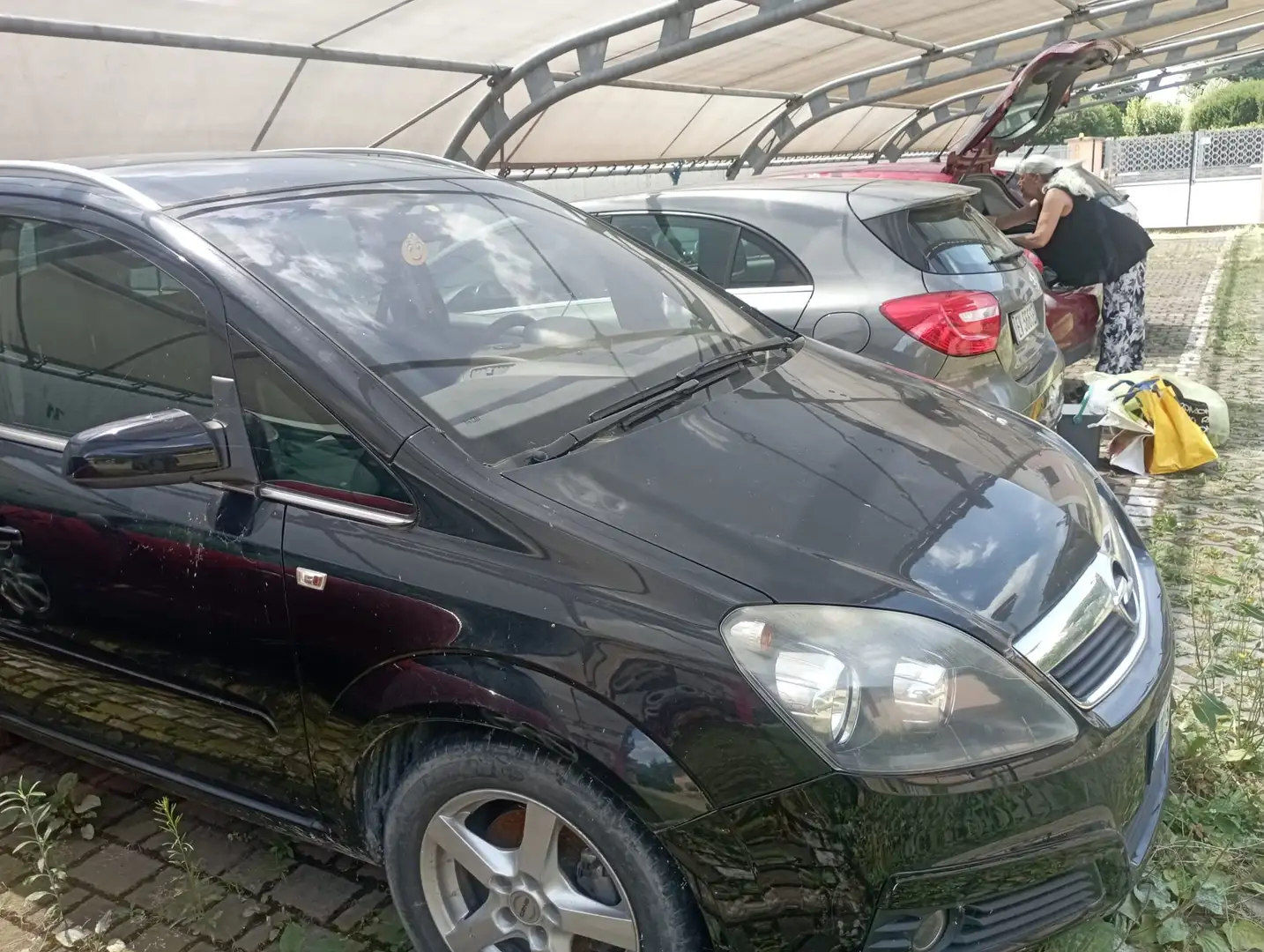 Opel Zafira Zafira 1.8 Cosmo 140cv Nero - 2