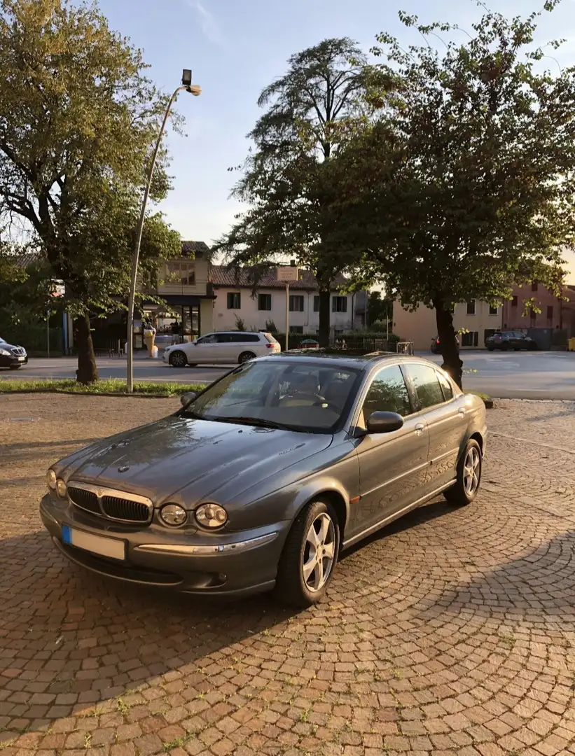 Jaguar X-Type 3.0 V6 Executive - 1