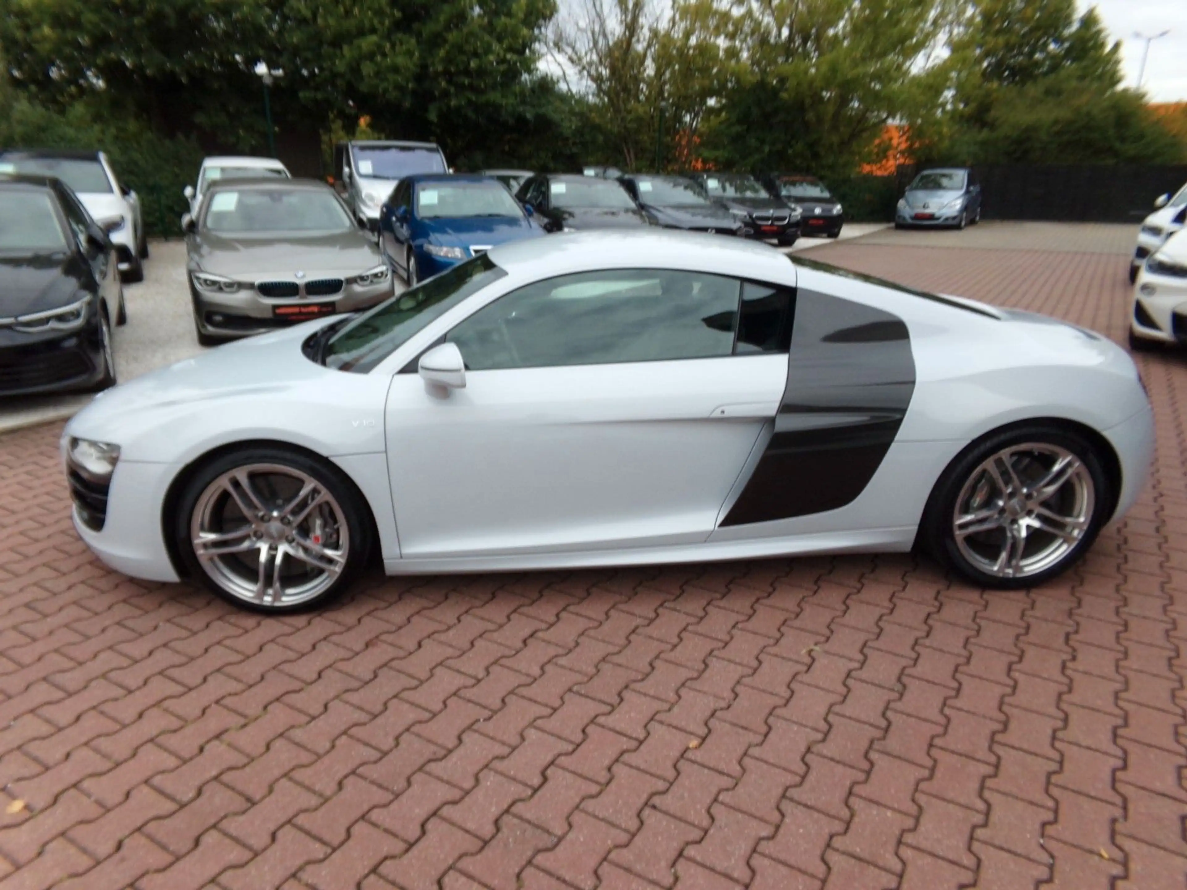 Audi R8 Coupe 5.2 FSI quattro V10 , 32500 km — photo 3
