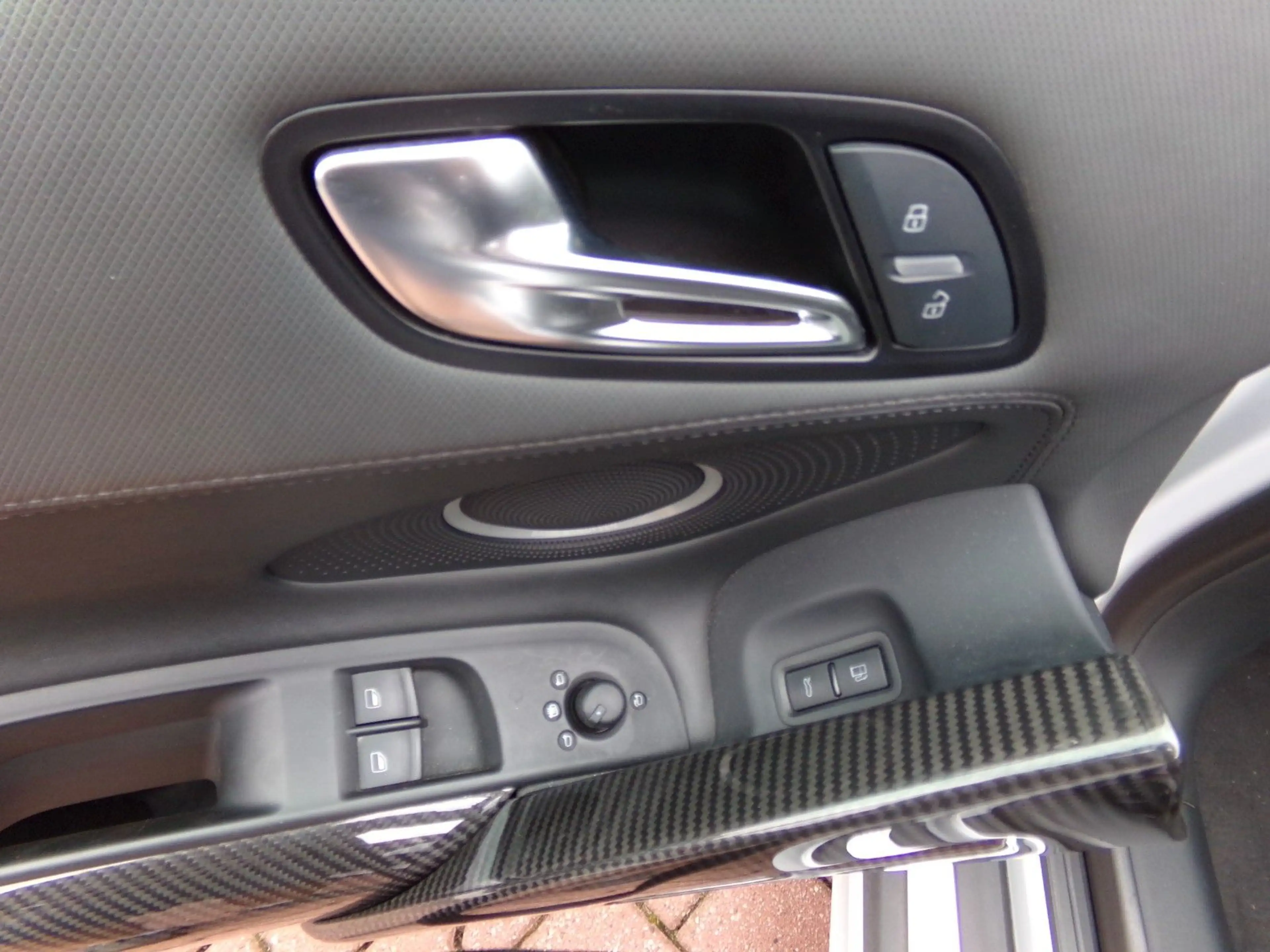 Audi R8 Coupe 5.2 FSI quattro V10 , 32500 km — photo 9