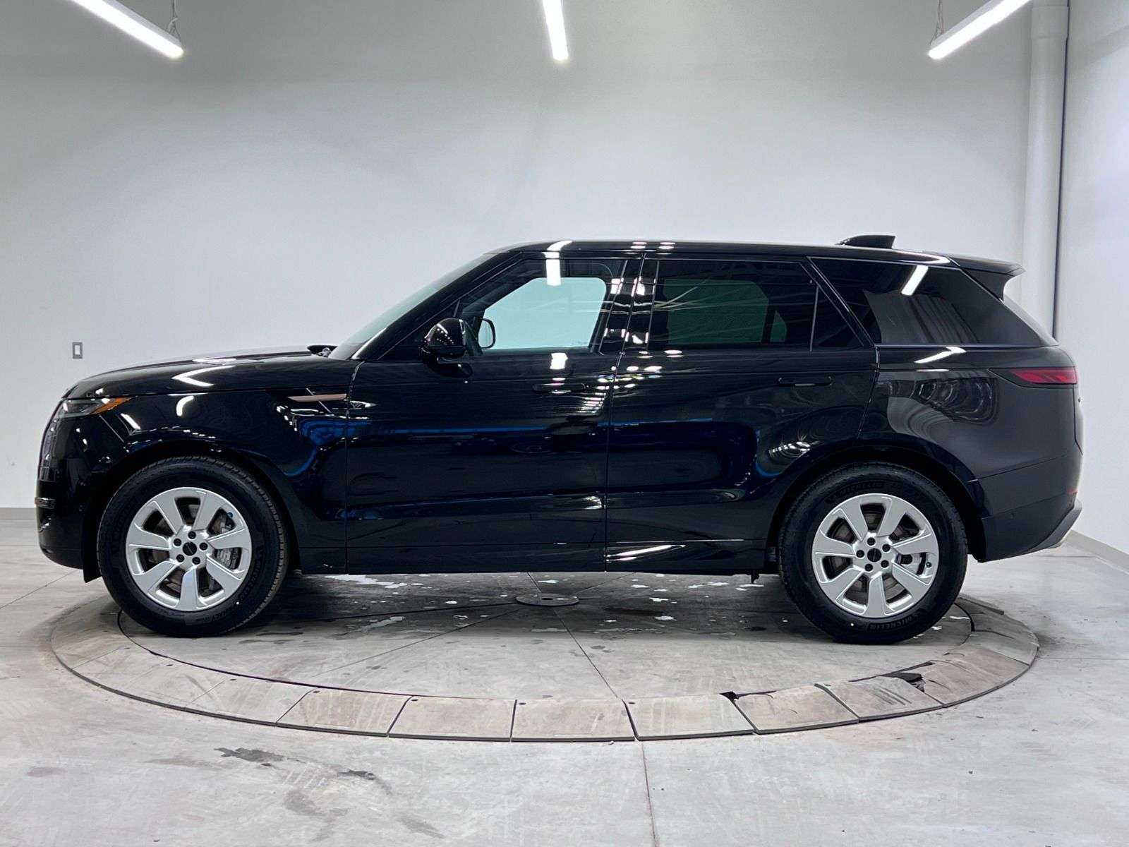 2026 Land Rover Range Rover Sport P360 S | LEASE FROM $999 PER MONTH thumb 6