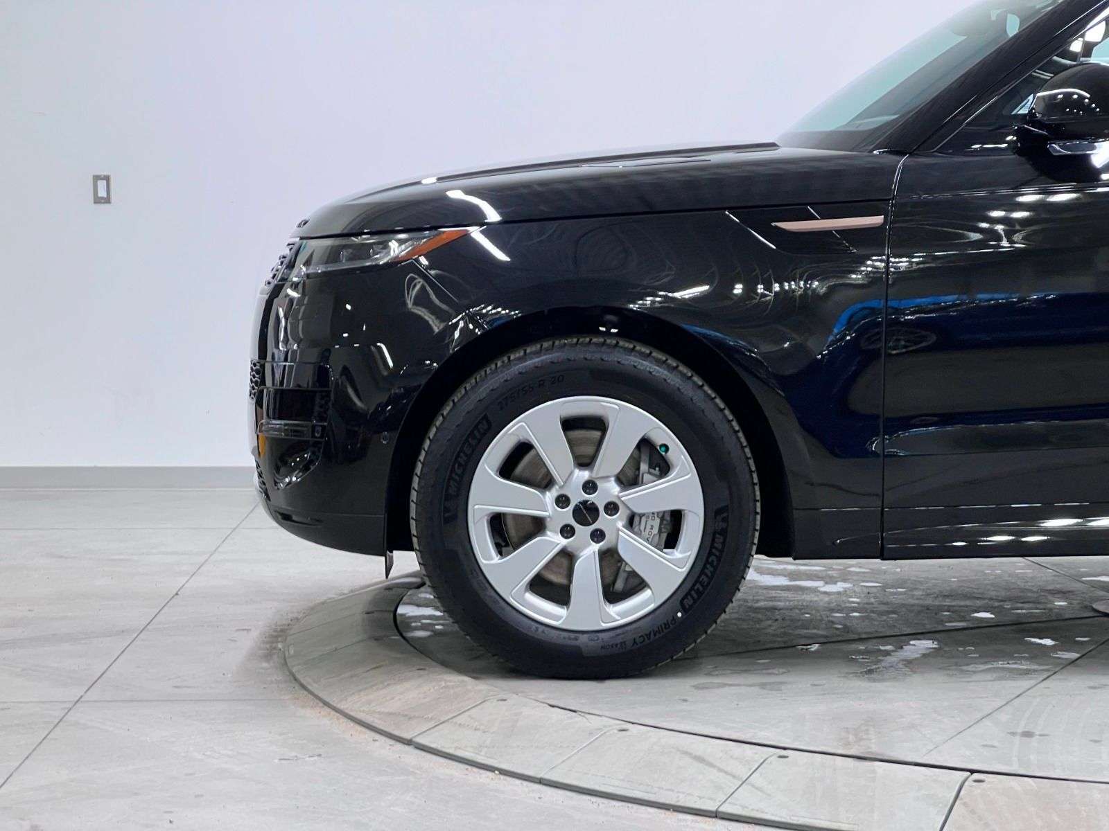 2026 Land Rover Range Rover Sport P360 S | LEASE FROM $999 PER MONTH alt 5