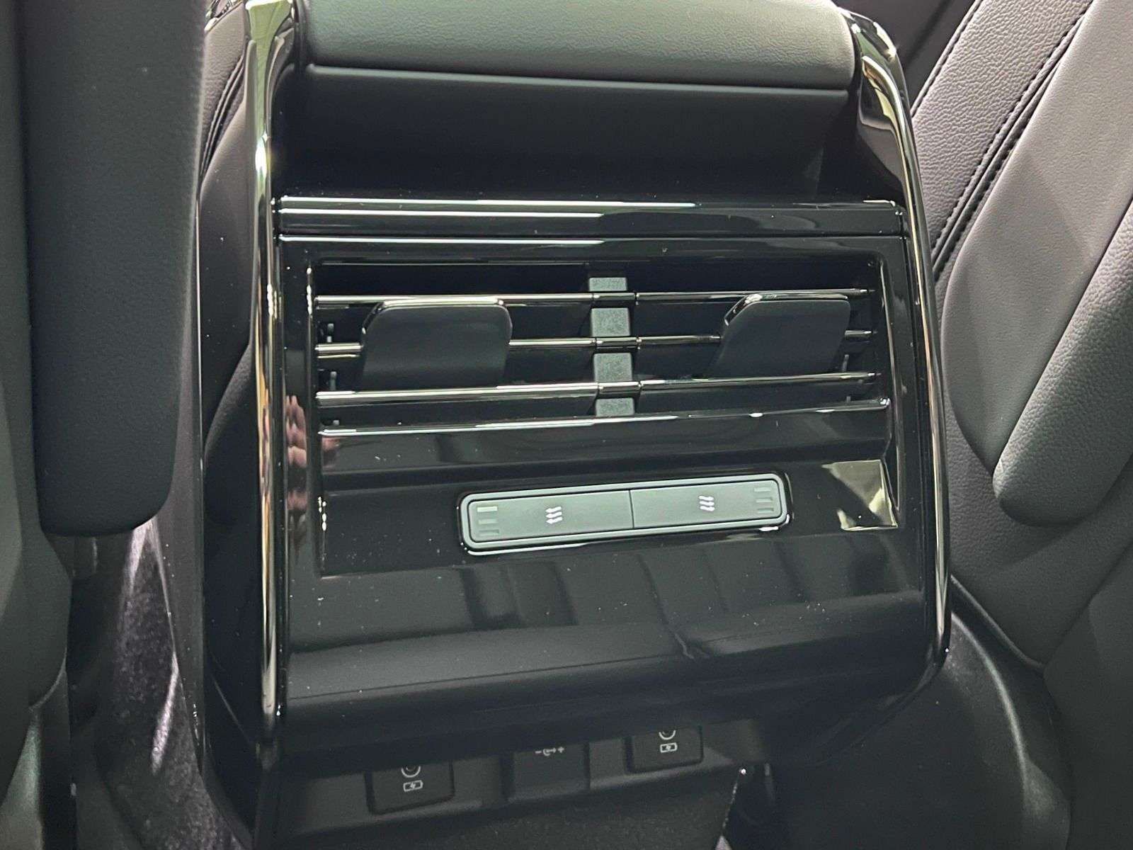 2026 Land Rover Range Rover Sport P360 S | LEASE FROM $999 PER MONTH thumb 22