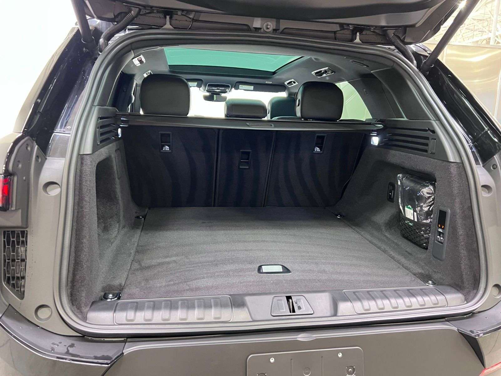 2026 Land Rover Range Rover Sport P360 S | LEASE FROM $999 PER MONTH thumb 12