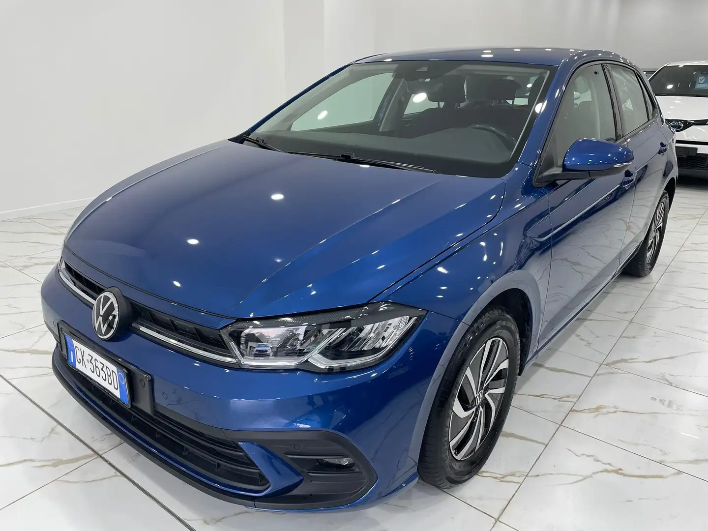 Volkswagen Polo Polo VI 2022 1.0 tsi Life 95cv Blauw - 2