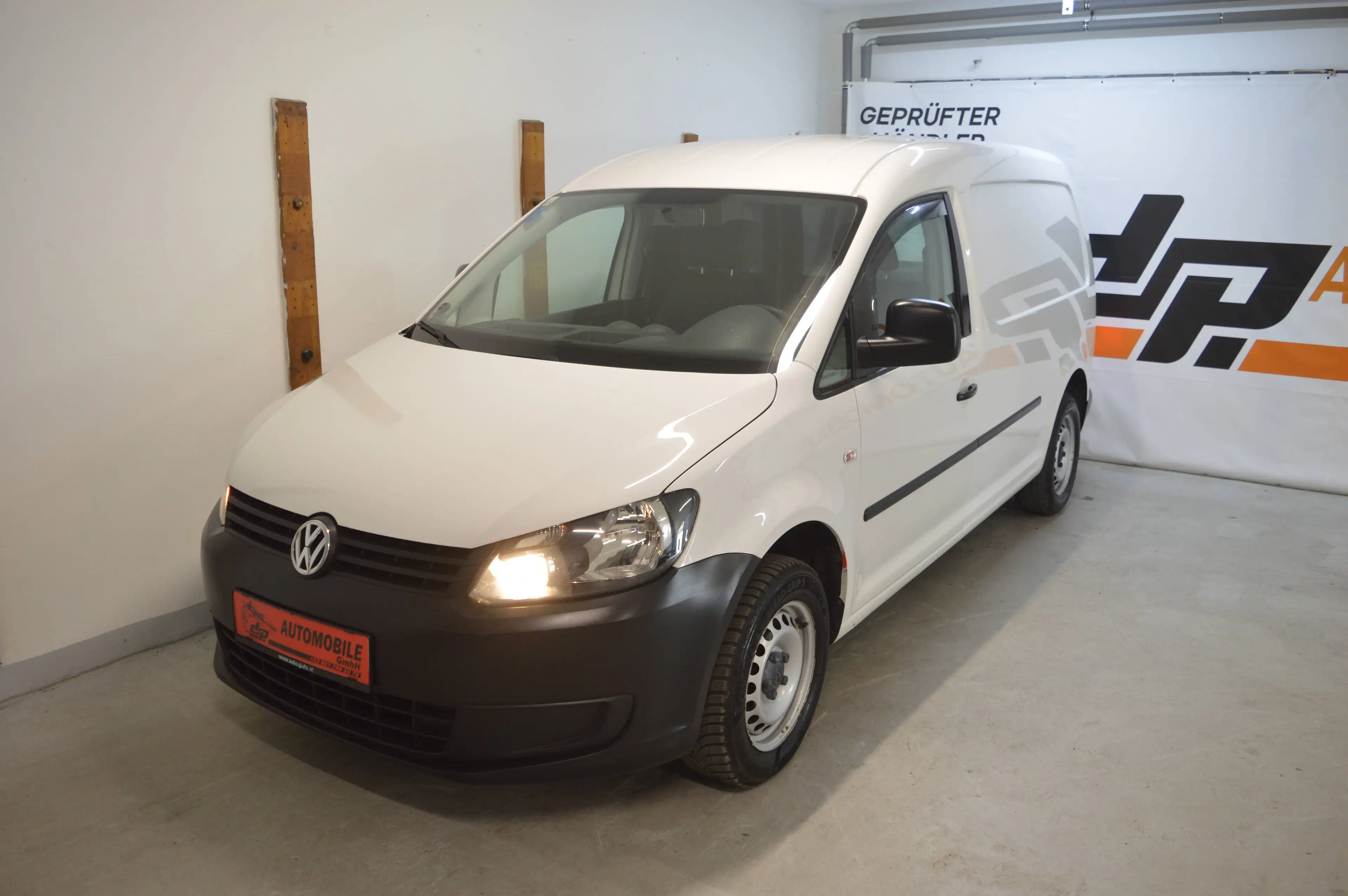 Volkswagen Caddy 1,6 TDI **Maxi Kasten**neues Pickerl** — photo 5