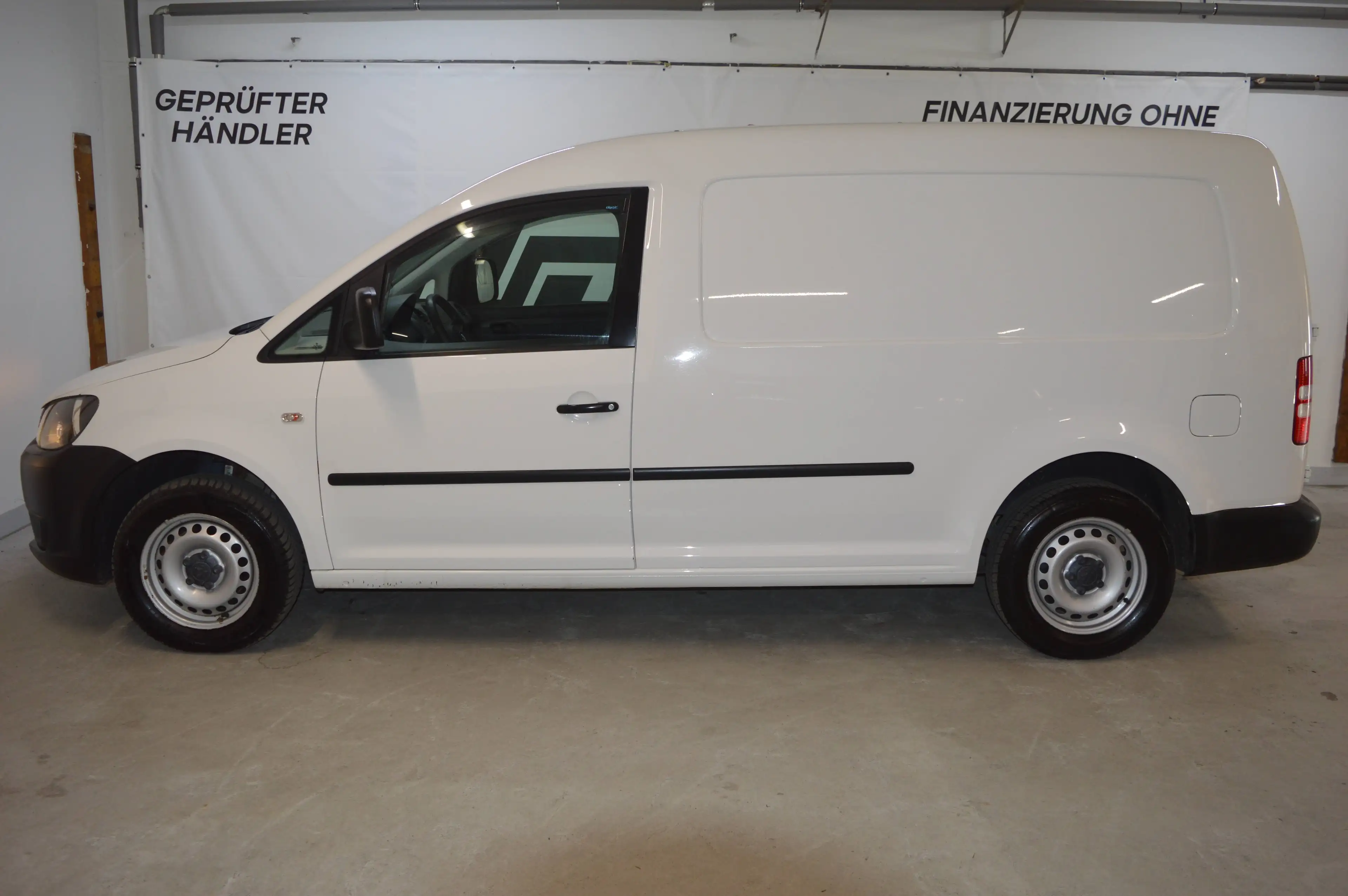 Volkswagen Caddy 1,6 TDI **Maxi Kasten**neues Pickerl** — photo 6