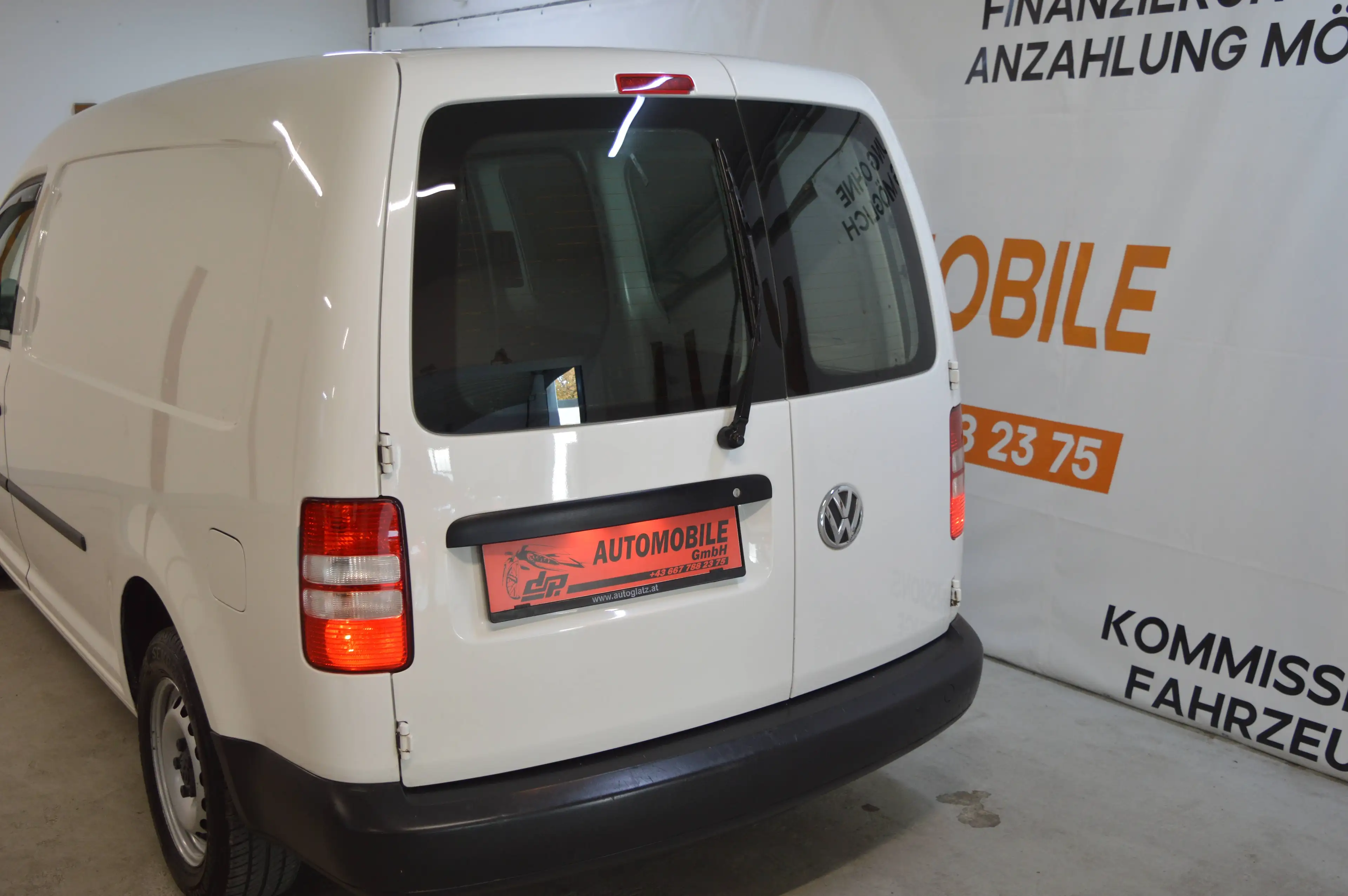 Volkswagen Caddy 1,6 TDI **Maxi Kasten**neues Pickerl** — photo 8