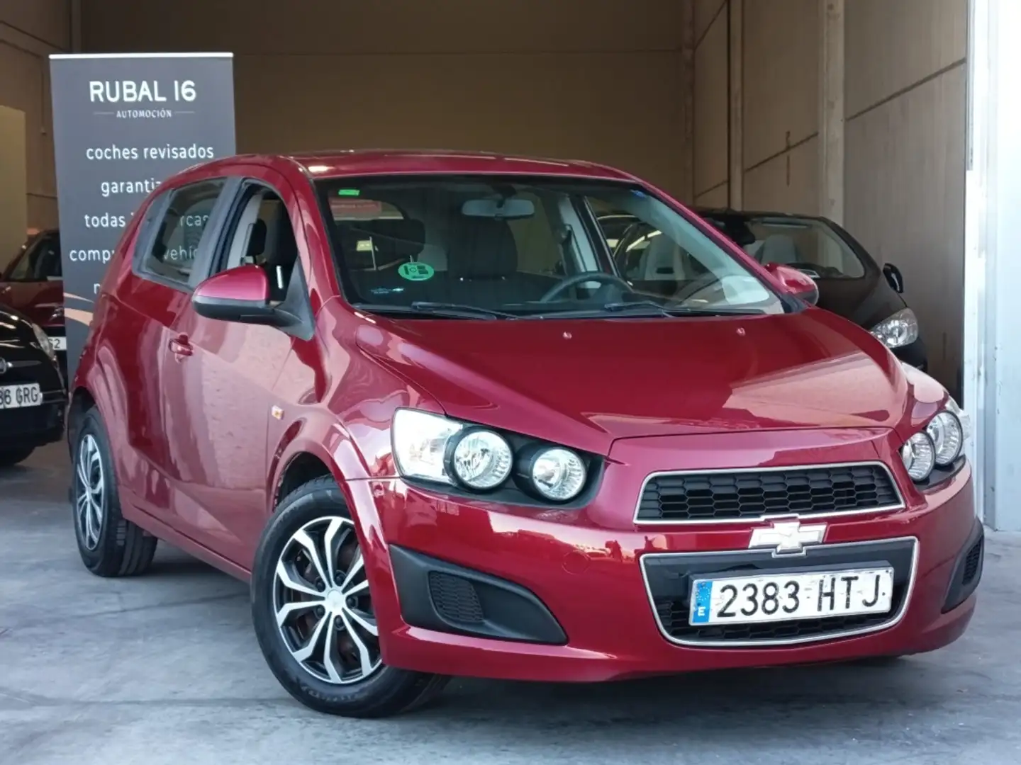 Chevrolet Aveo 1.4 16v LT+ Burdeos - 2