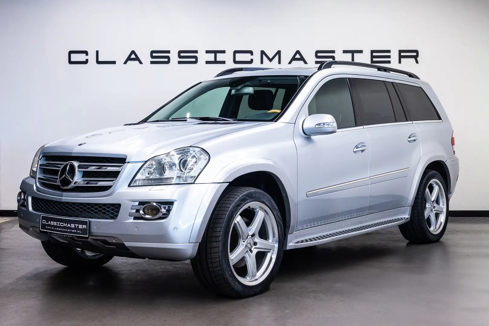 Mercedes-Benz GL 500 7 Persoons Btw auto, Fiscale waarde € 12.000,- (€ Ezüst - 1