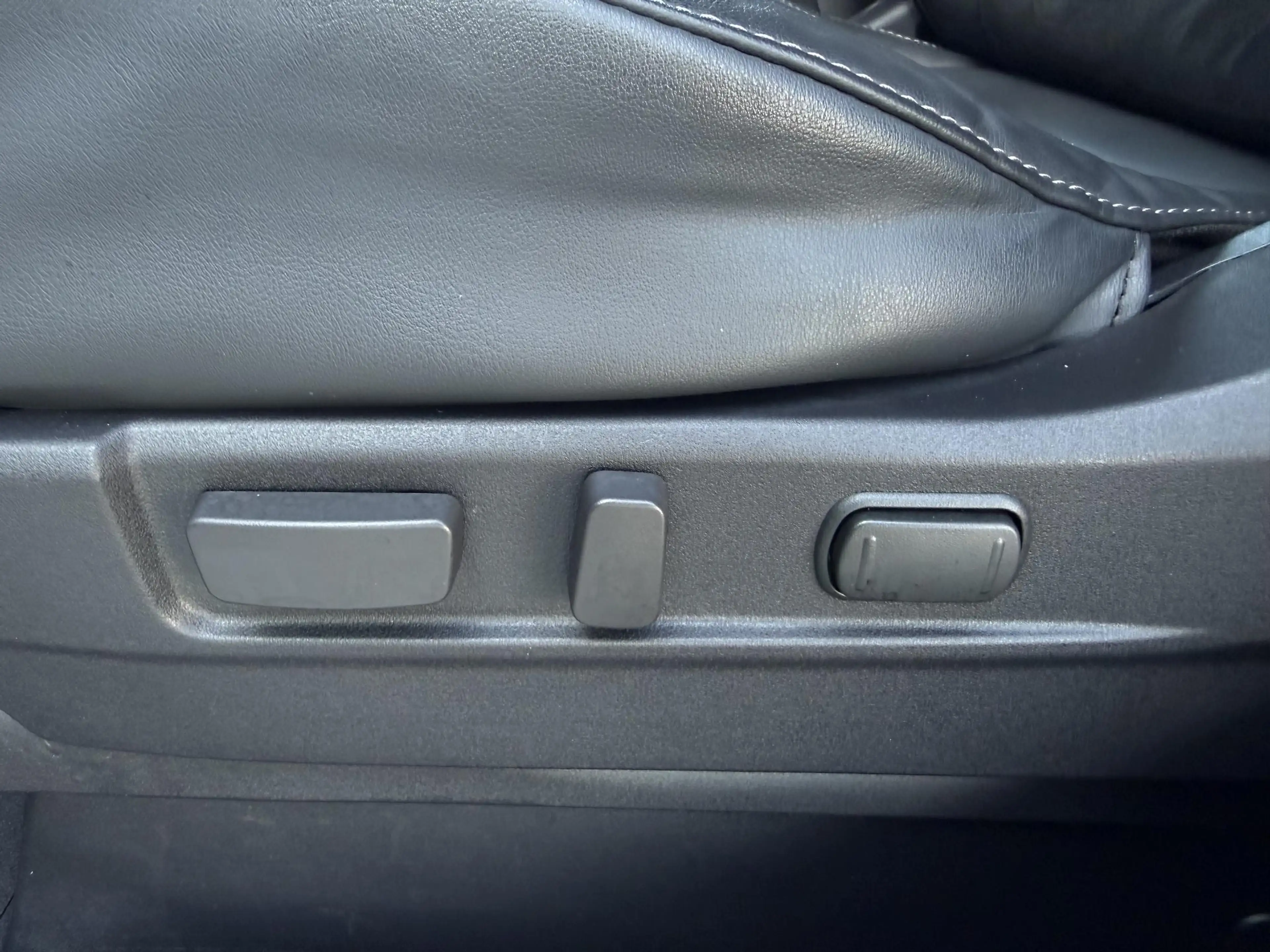Mitsubishi Outlander 2.4 PHEV Intense ✓SOH 75.1% ✓Full LED ✓Camera ✓Hal — photo 9