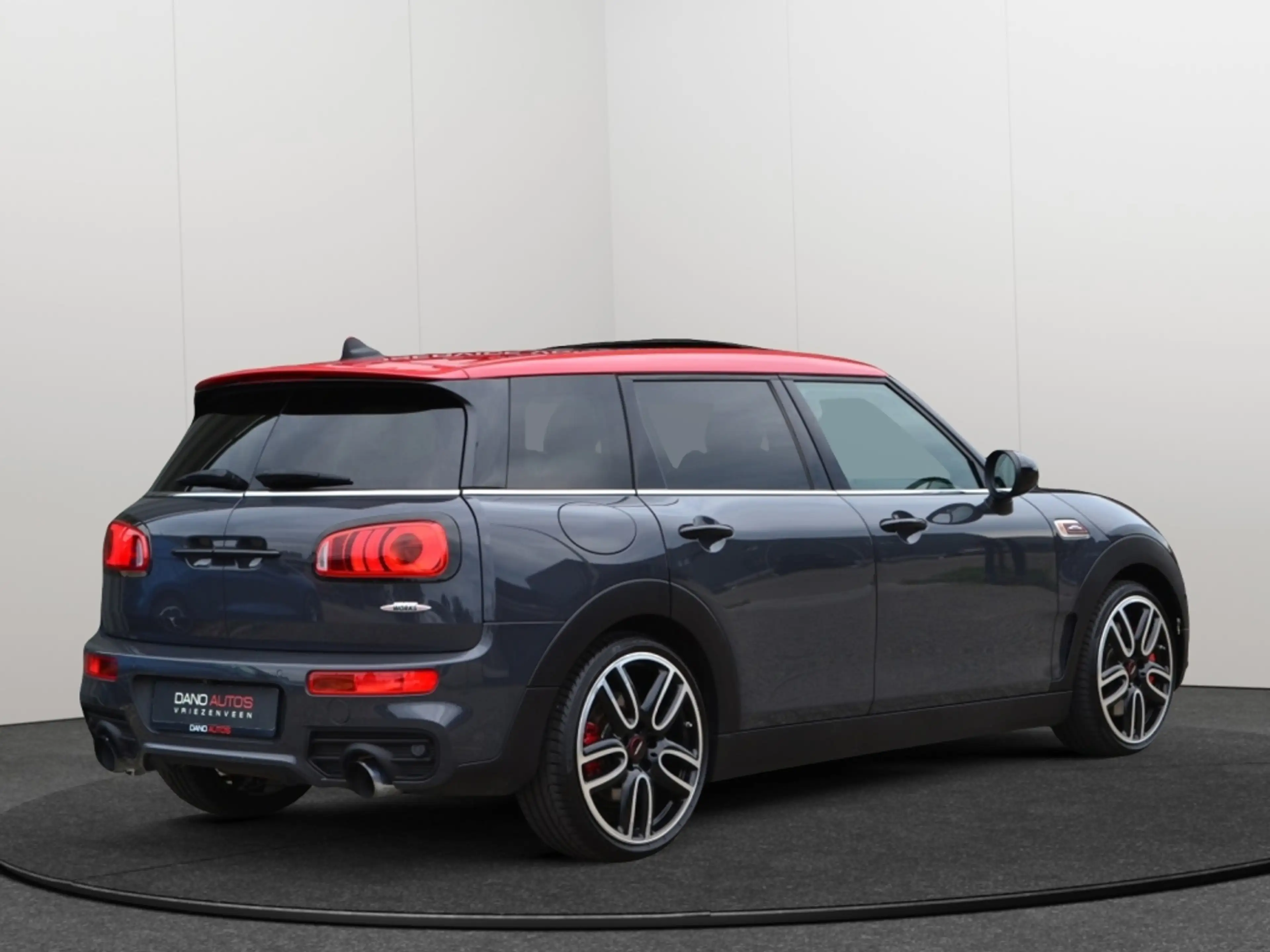 MINI John Cooper Works Clubman All4 — photo 4