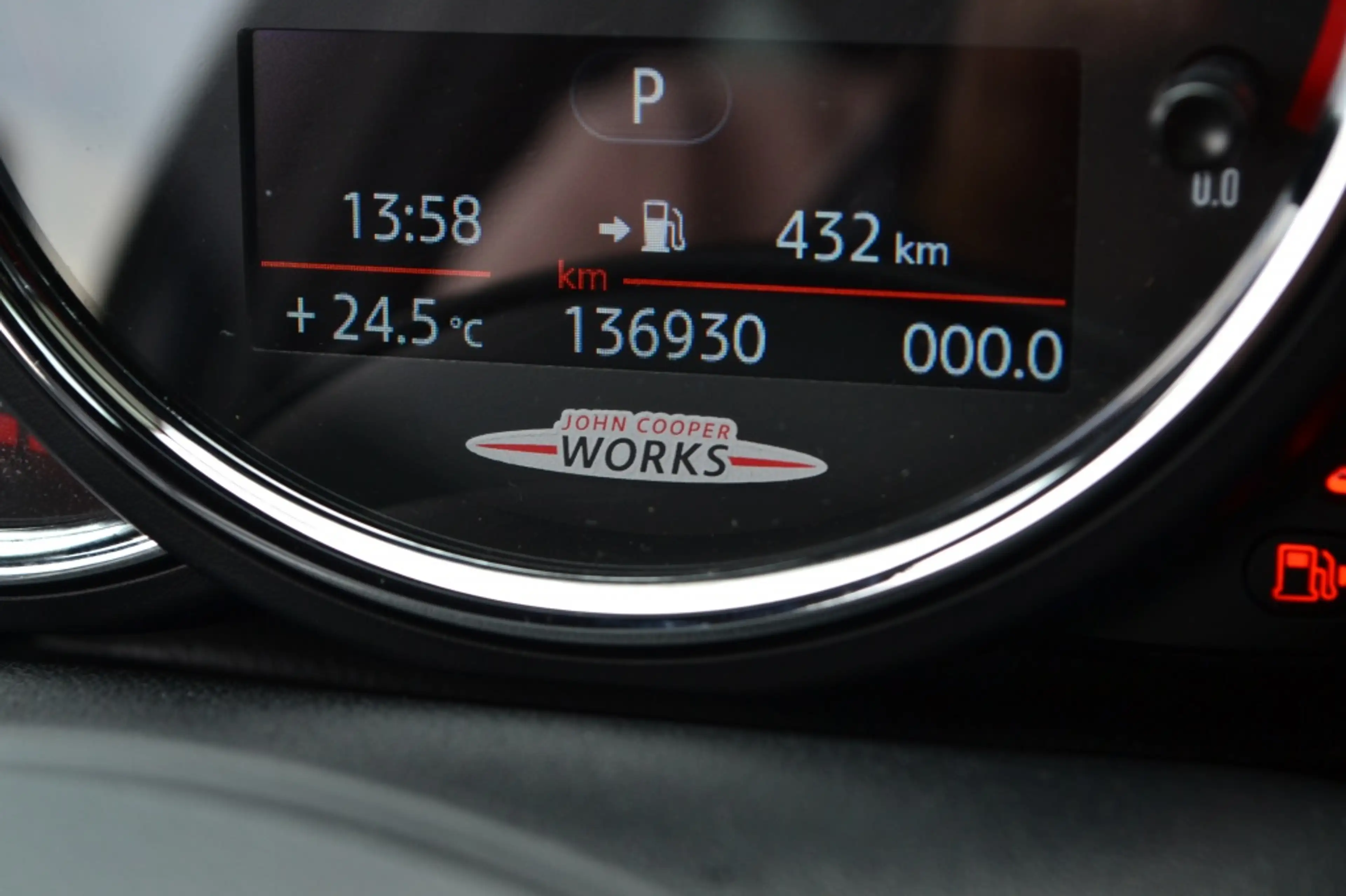 MINI John Cooper Works Clubman All4 — photo 34