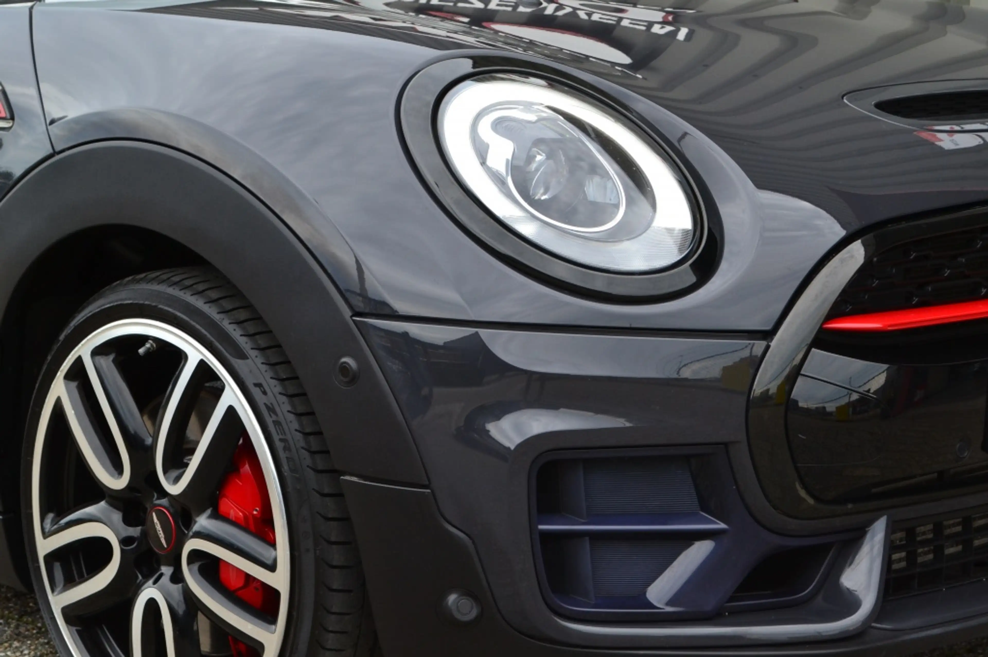 MINI John Cooper Works Clubman All4 — photo 28