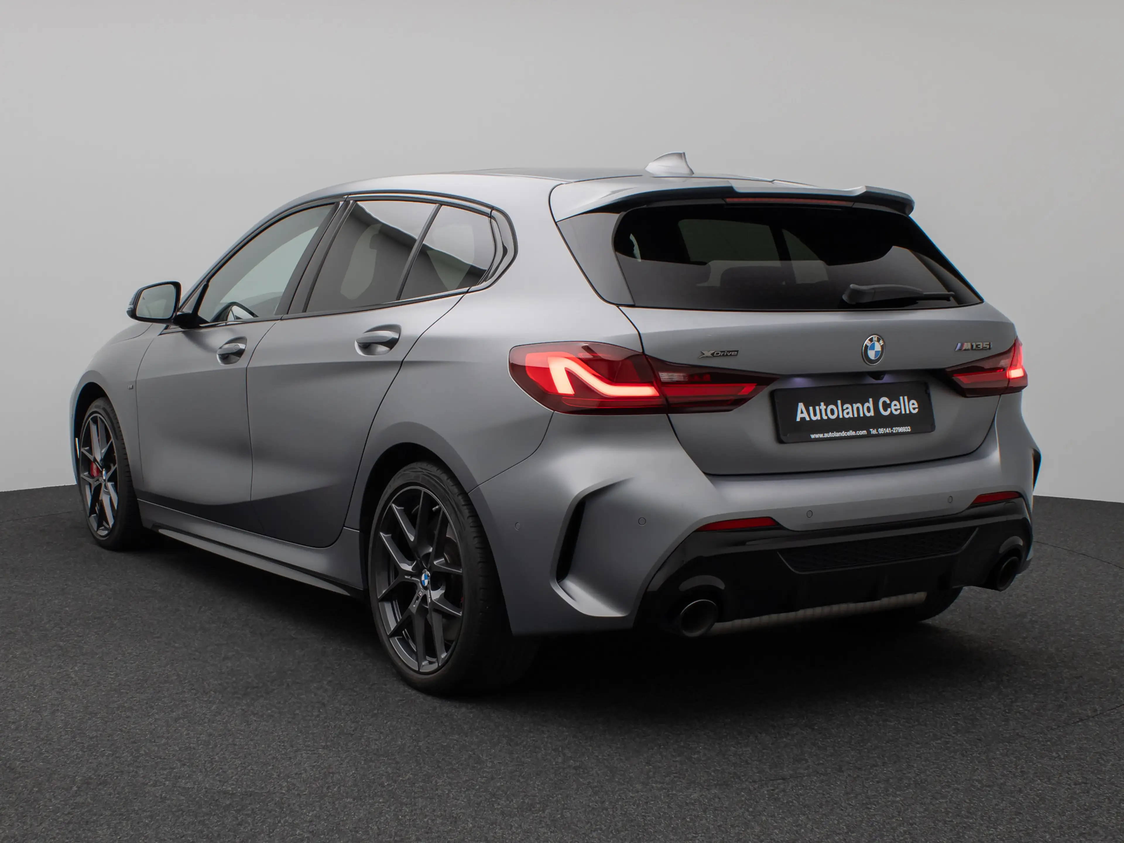 BMW 135 xD Panorama Kamera HUD DAB H K Komfort 18 — photo 9