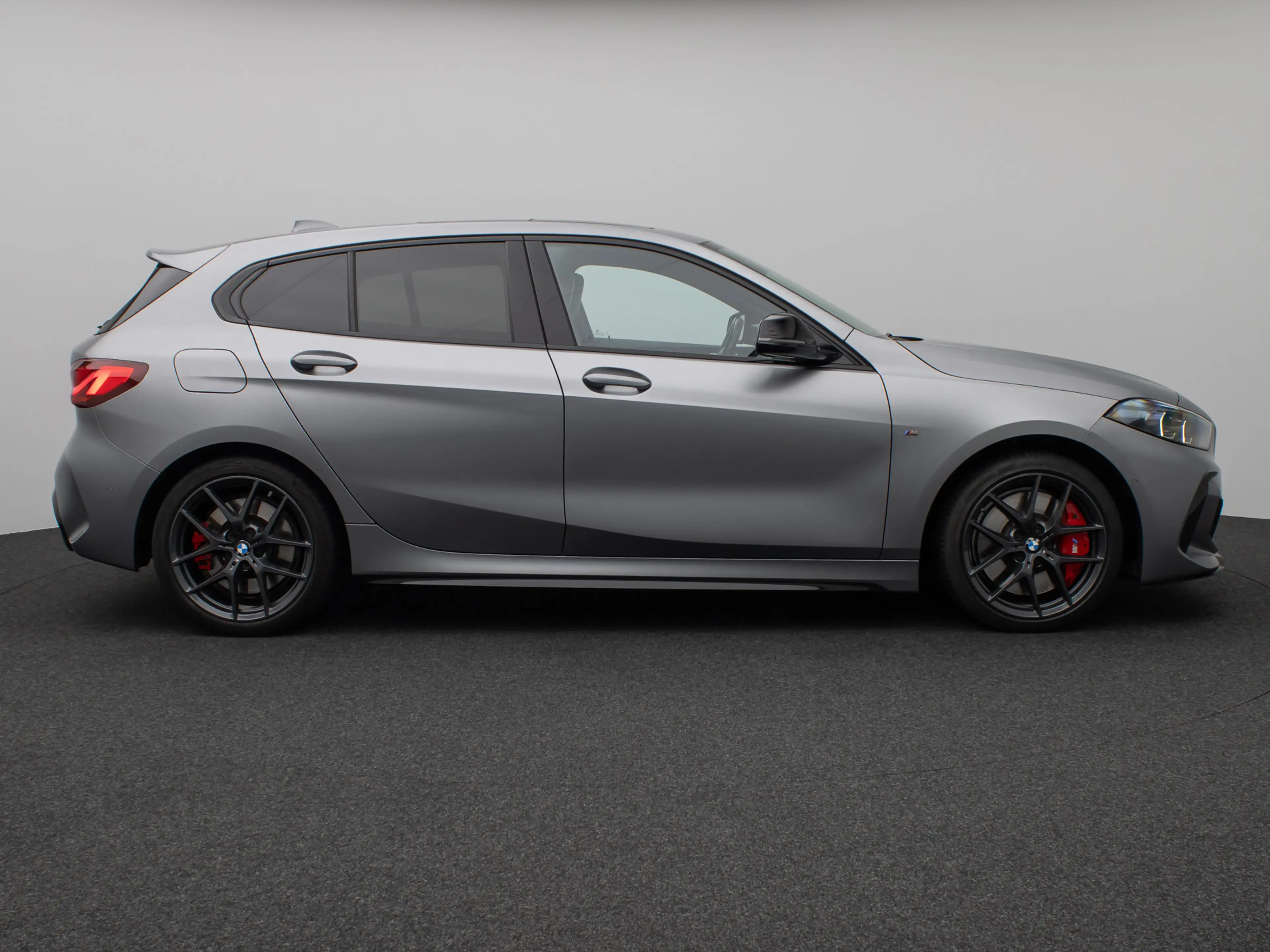 BMW 135 xD Panorama Kamera HUD DAB H K Komfort 18 — photo 5