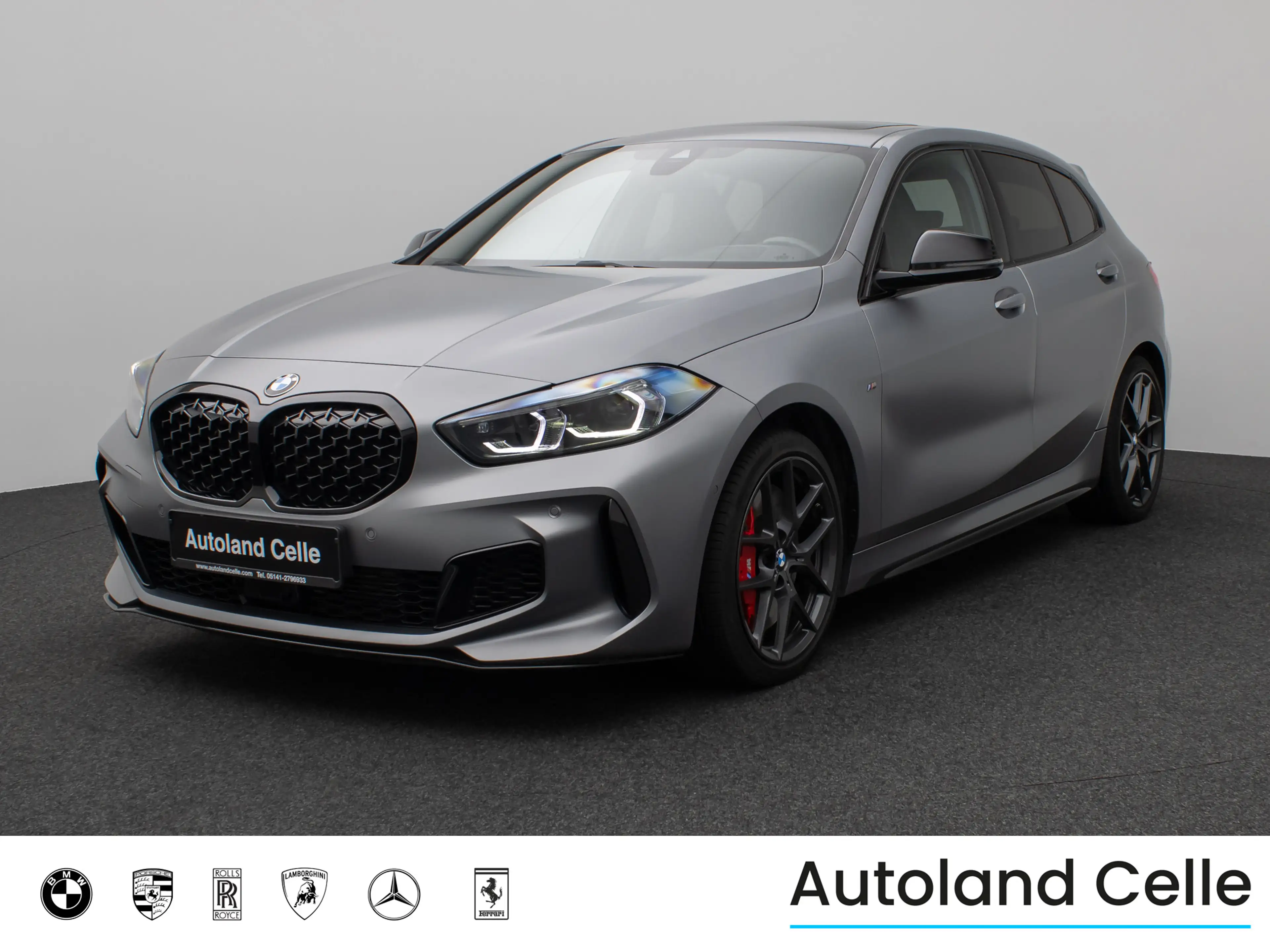 BMW 135 xD Panorama Kamera HUD DAB H K Komfort 18