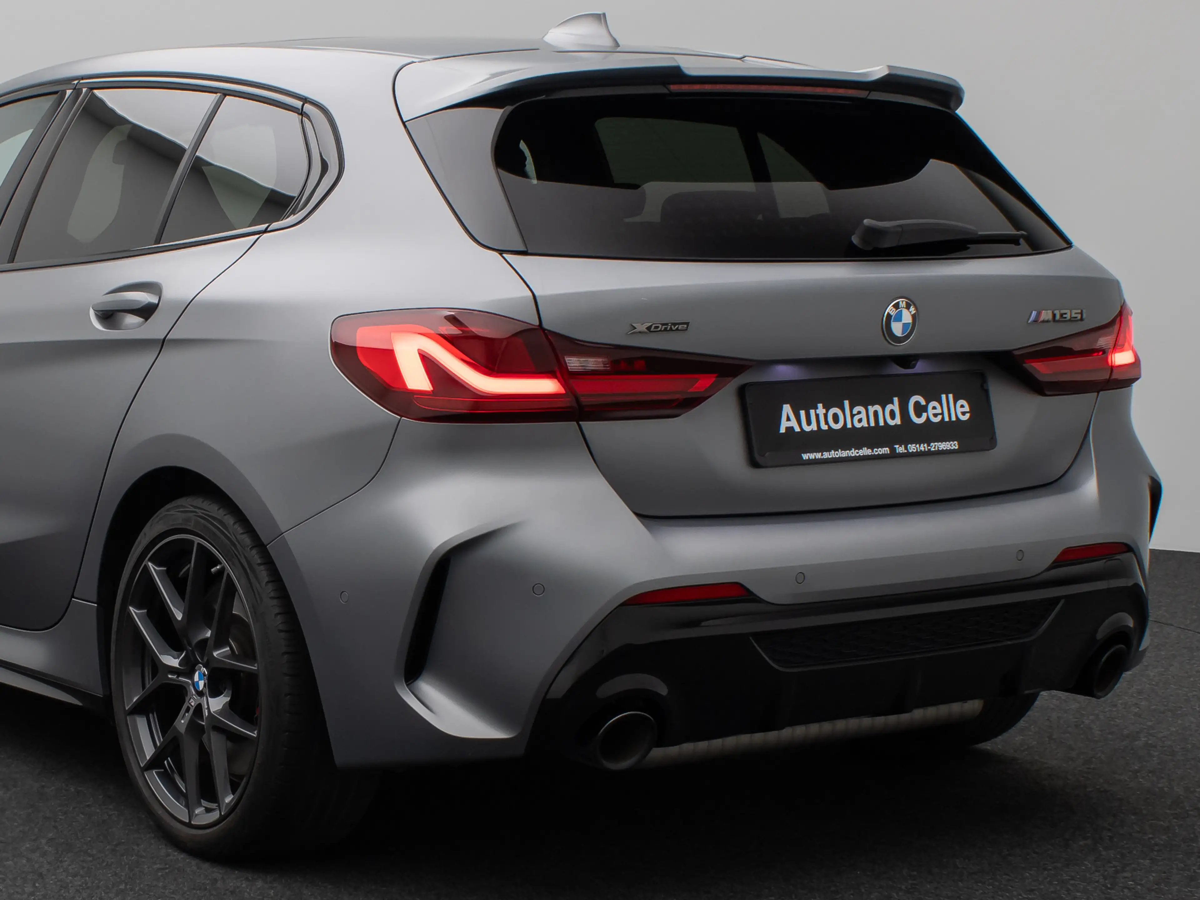 BMW 135 xD Panorama Kamera HUD DAB H K Komfort 18 — photo 14