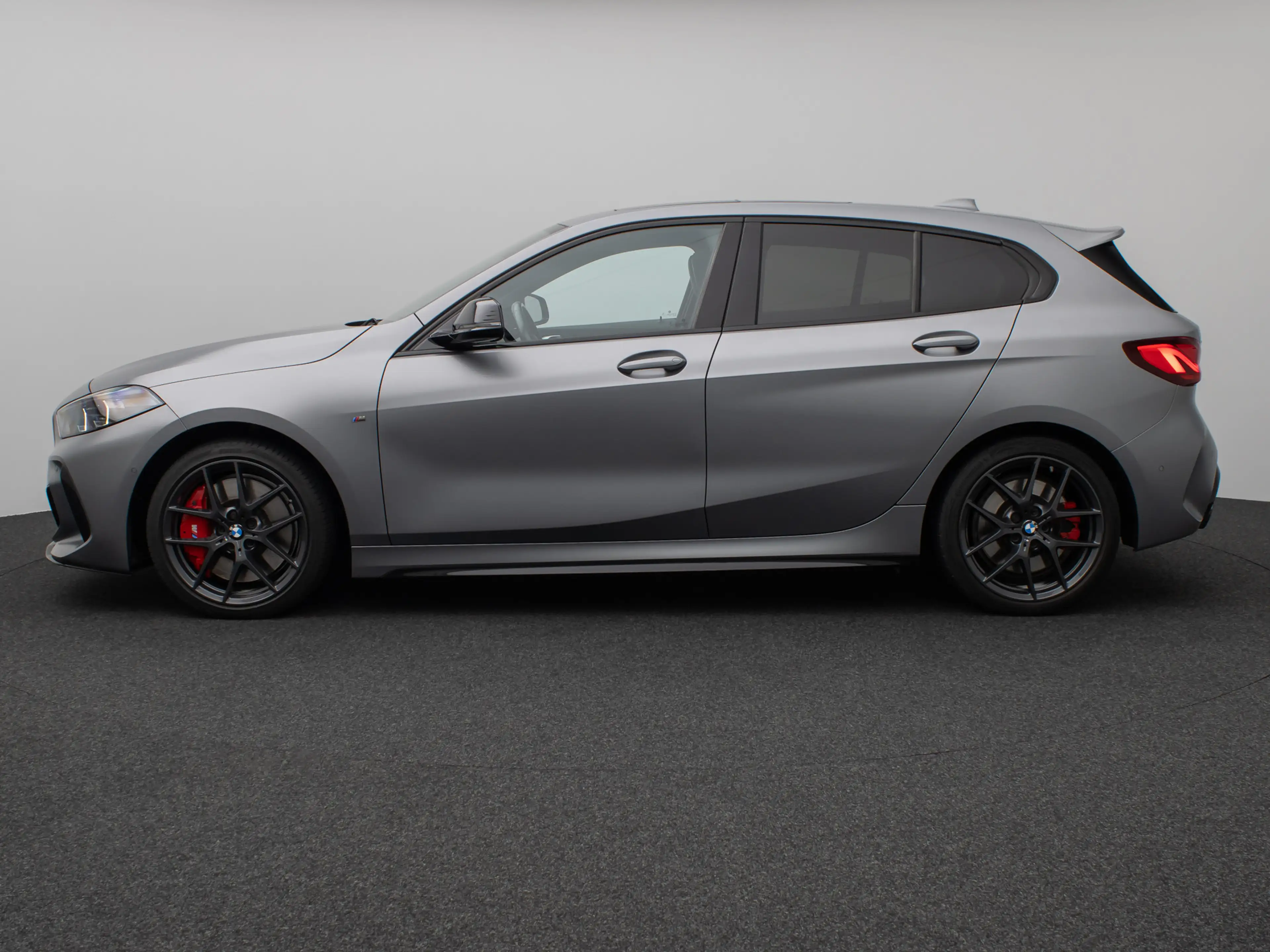 BMW 135 xD Panorama Kamera HUD DAB H K Komfort 18 — photo 11