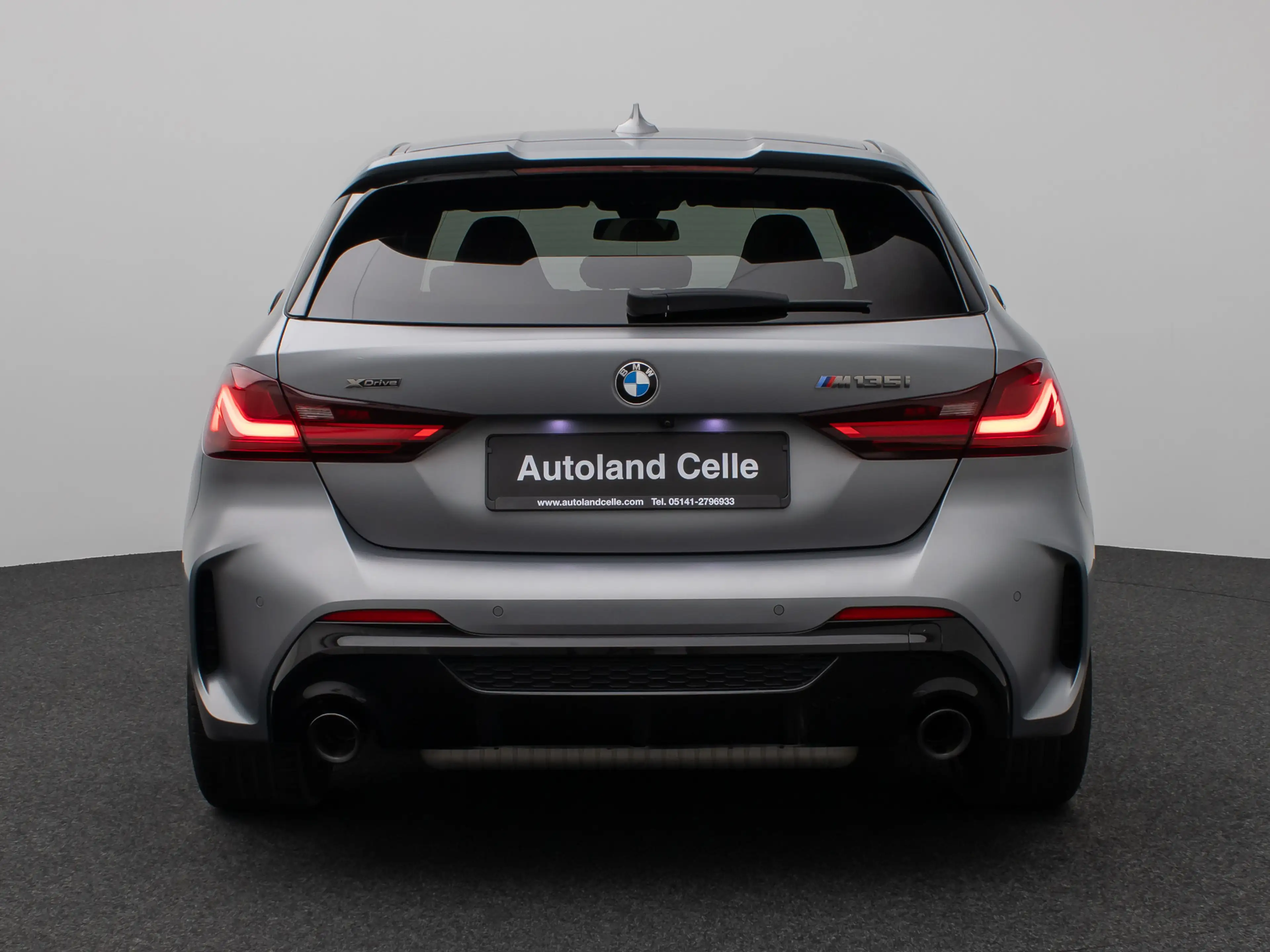 BMW 135 xD Panorama Kamera HUD DAB H K Komfort 18 — photo 8