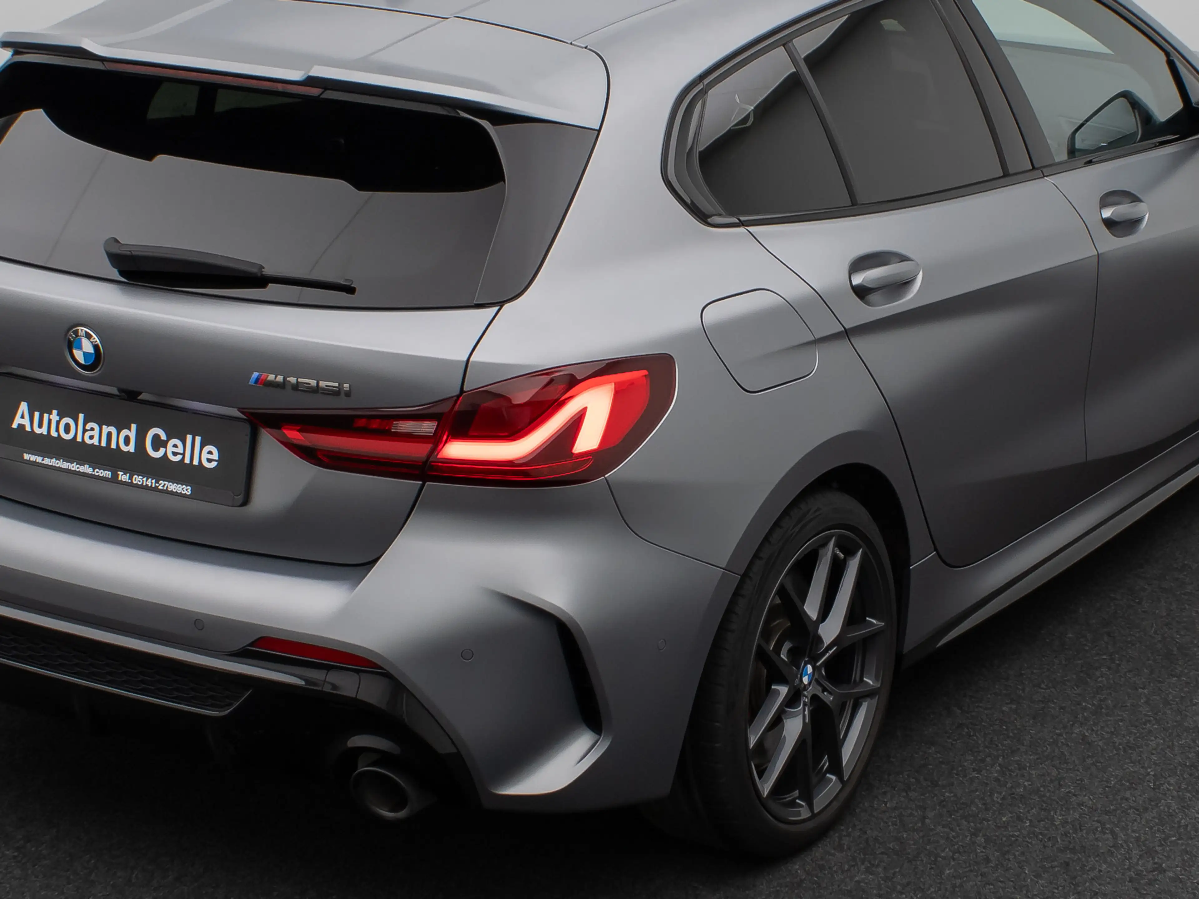 BMW 135 xD Panorama Kamera HUD DAB H K Komfort 18 — photo 15