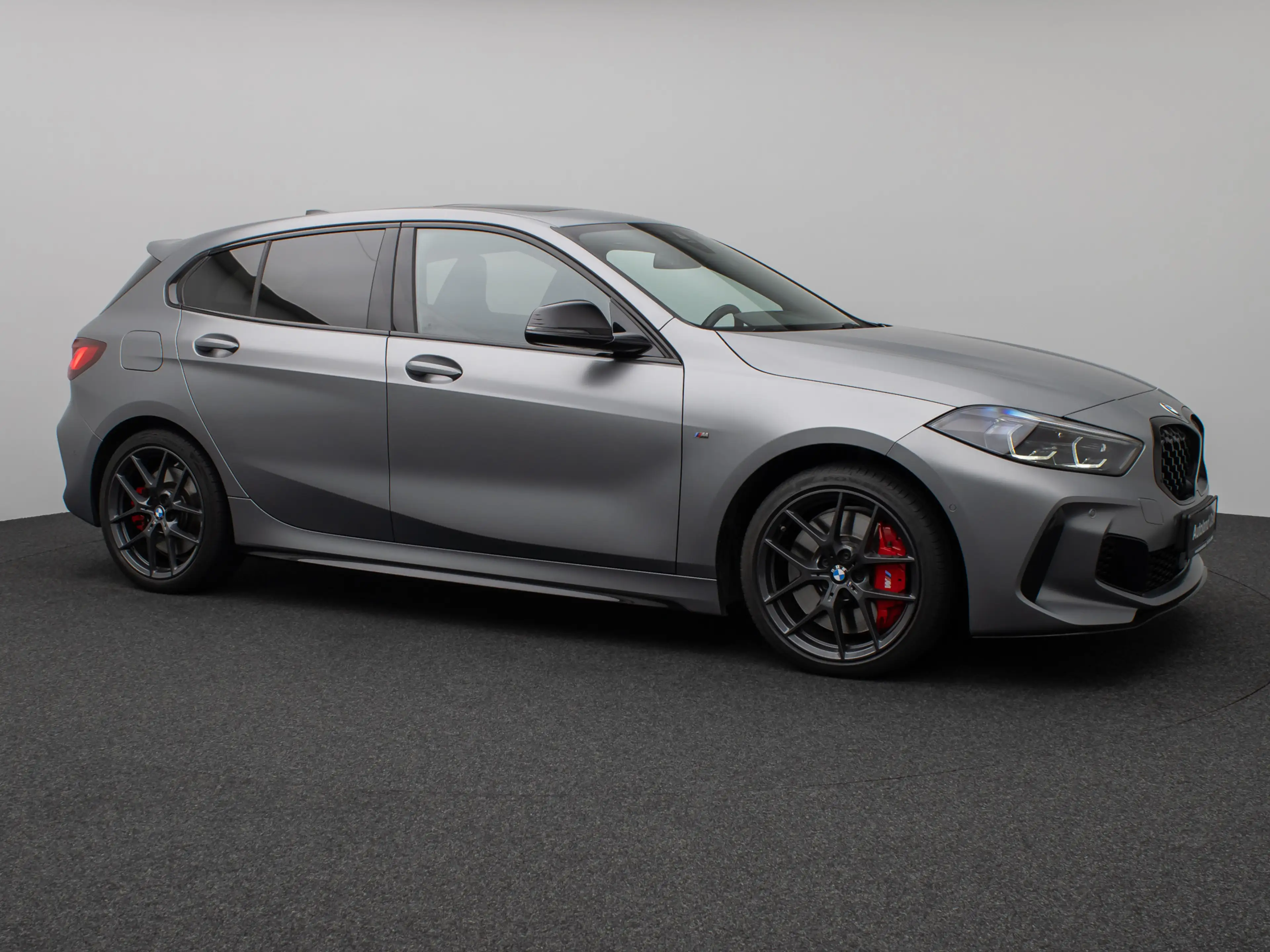 BMW 135 xD Panorama Kamera HUD DAB H K Komfort 18 — photo 4