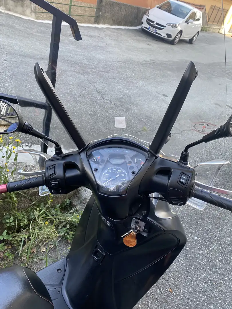 Honda SH 150i Sport - 1