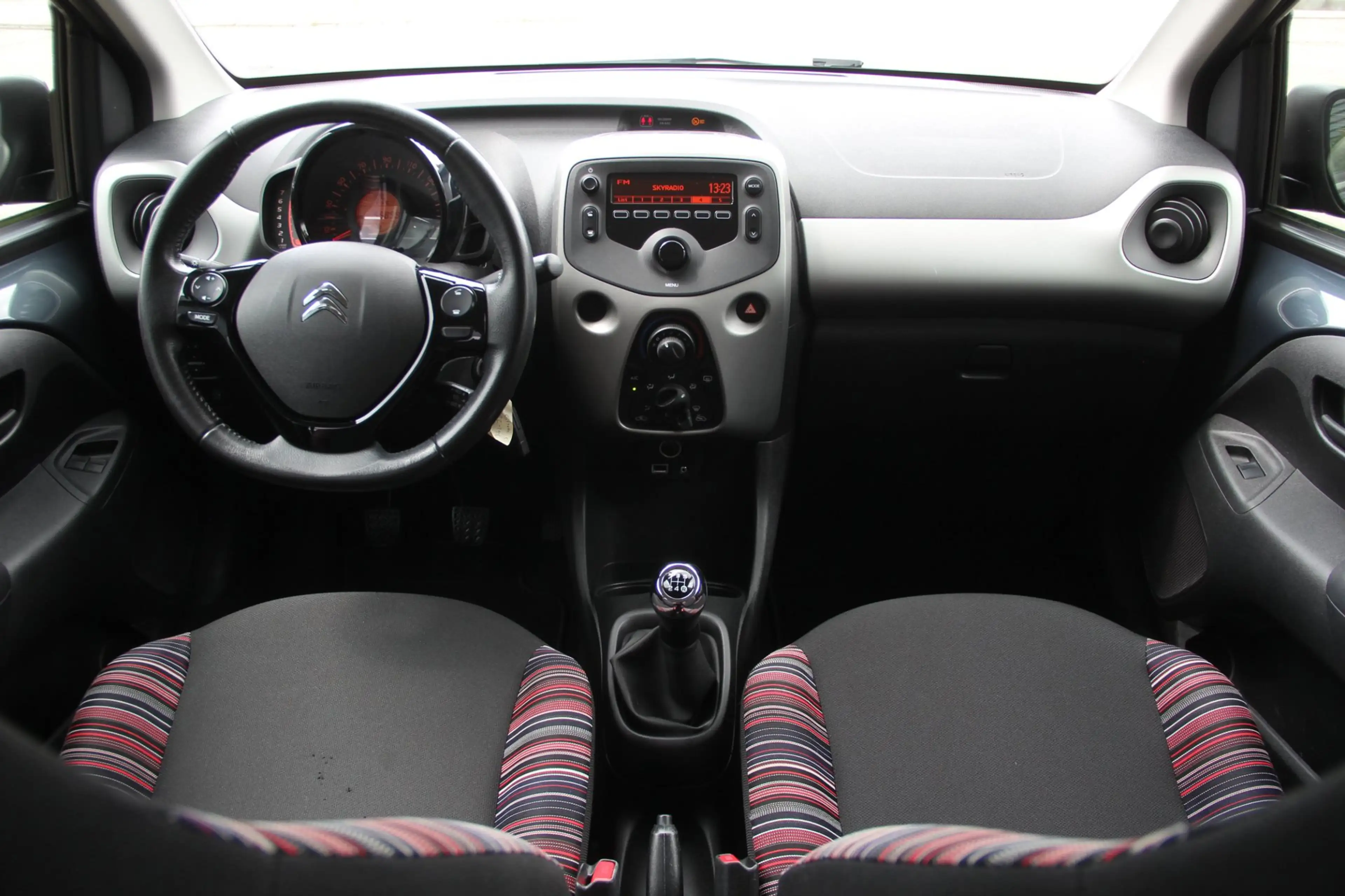 Citroen C1 1.0 e-VTi Feel NL Auto | Airco | Cruise | Bluetoot — photo 13