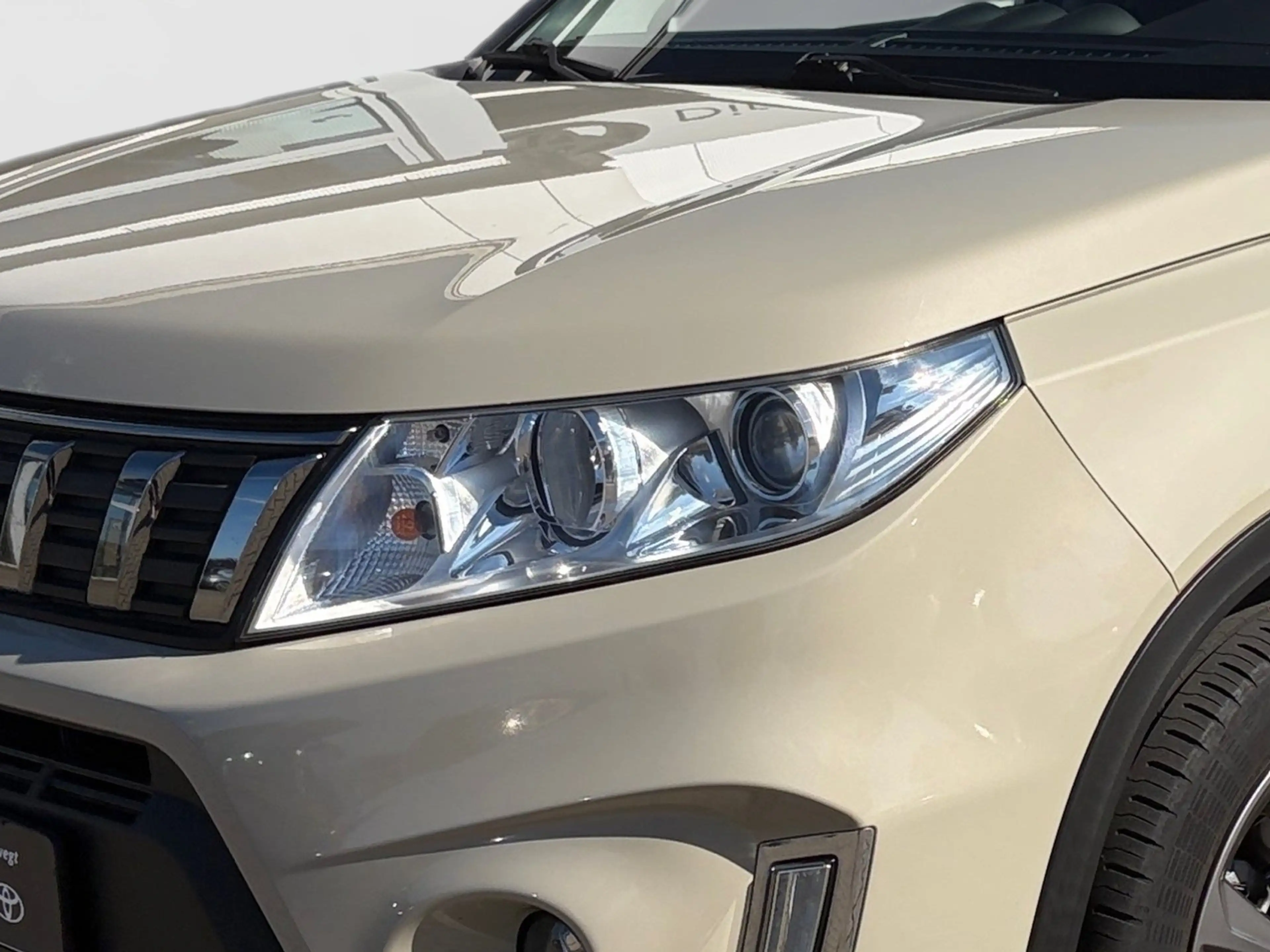 Suzuki Vitara - 1.4 SHZ+Kam.+KlimaA+LM — photo 5